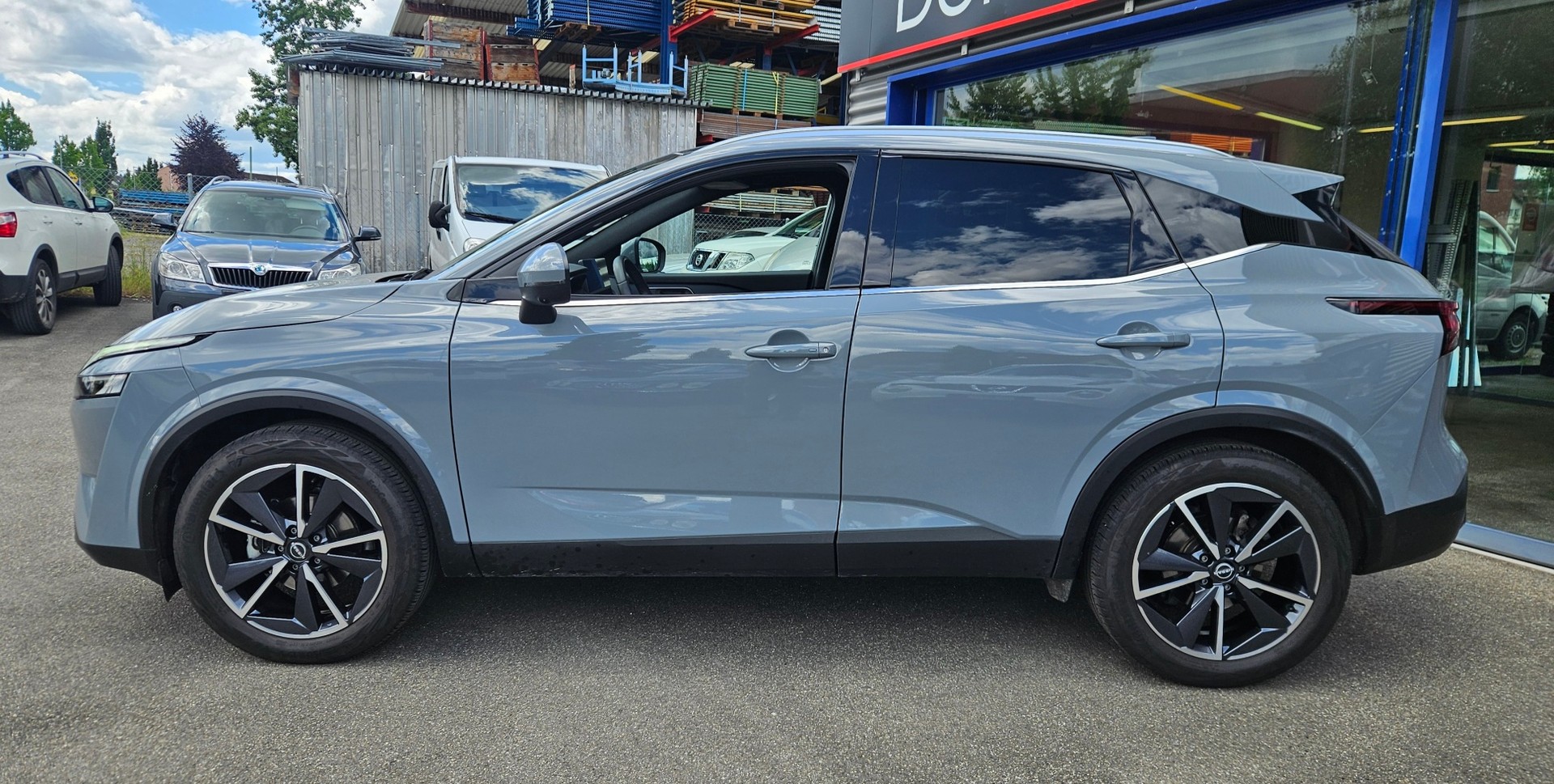 NISSAN Qashqai 1.3 DIG-T MHEV Tekna Xtronic 4x4-image-1