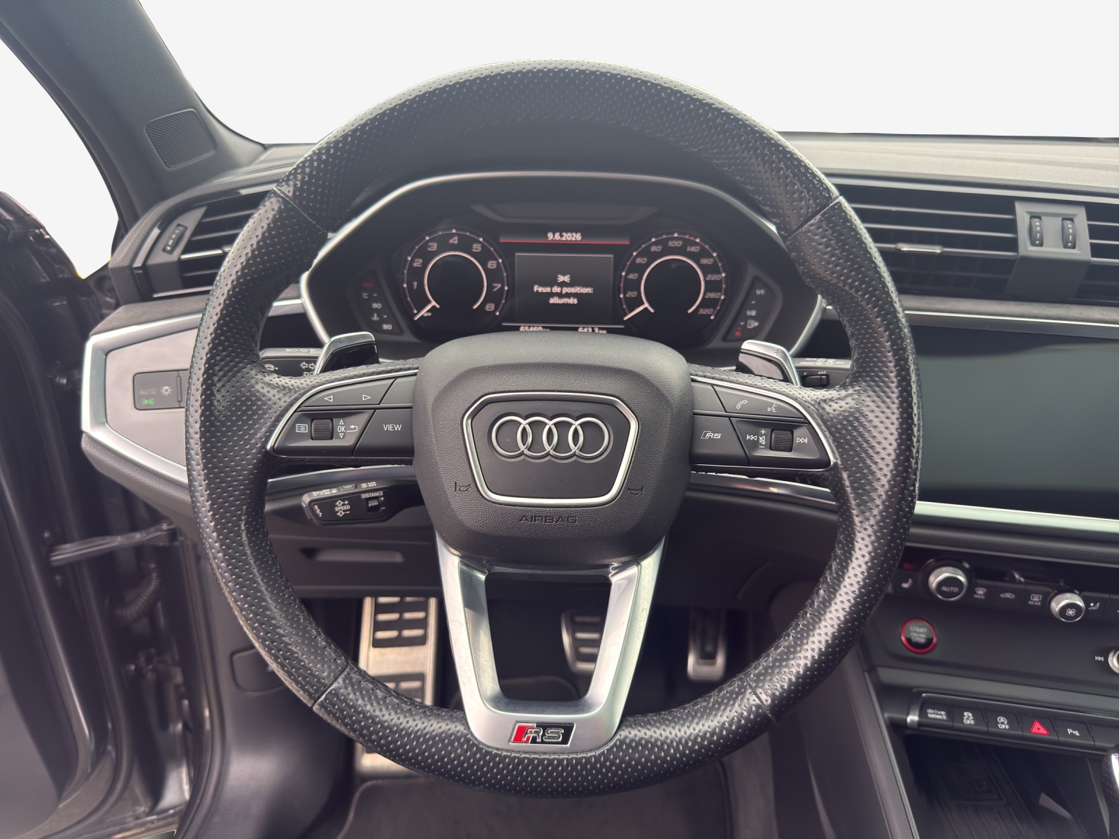 AUDI RS Q3 Sportback quattro S tronic-image-9