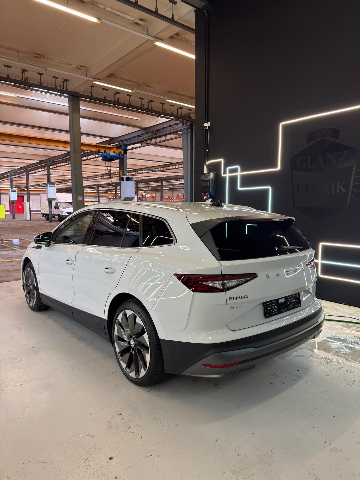 SKODA 80x-image-2