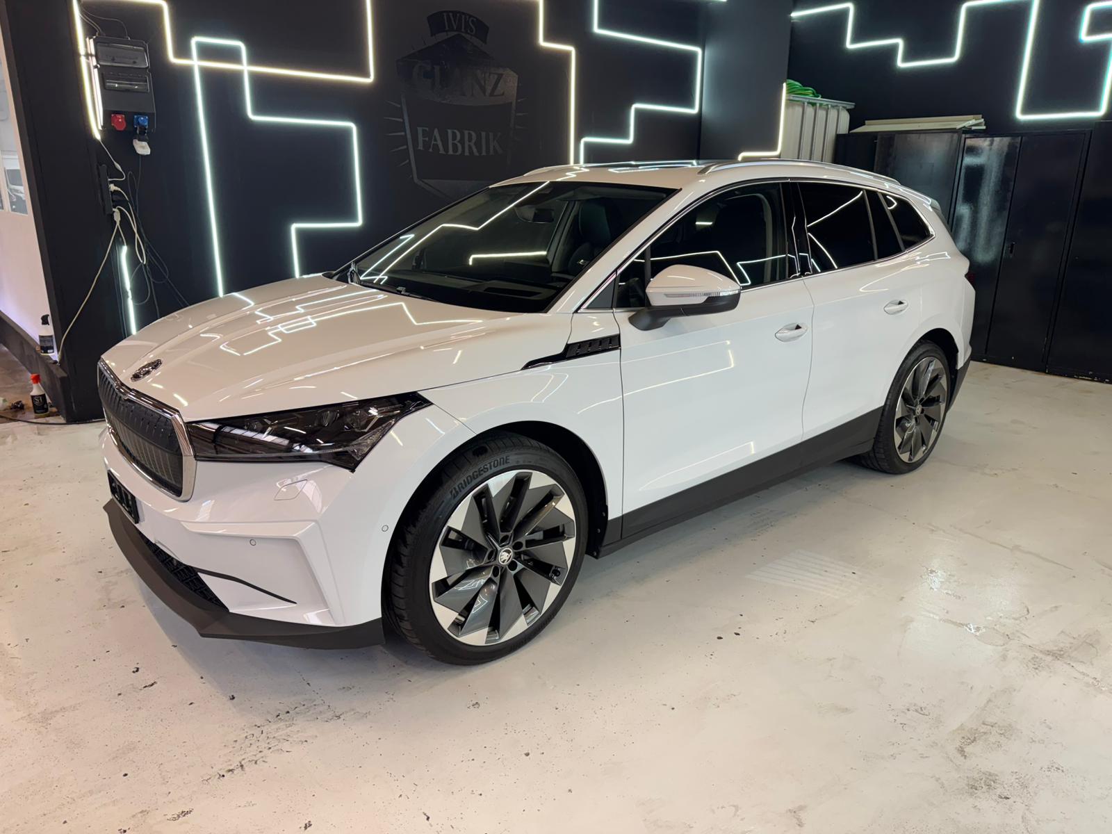 SKODA 80x-image-1