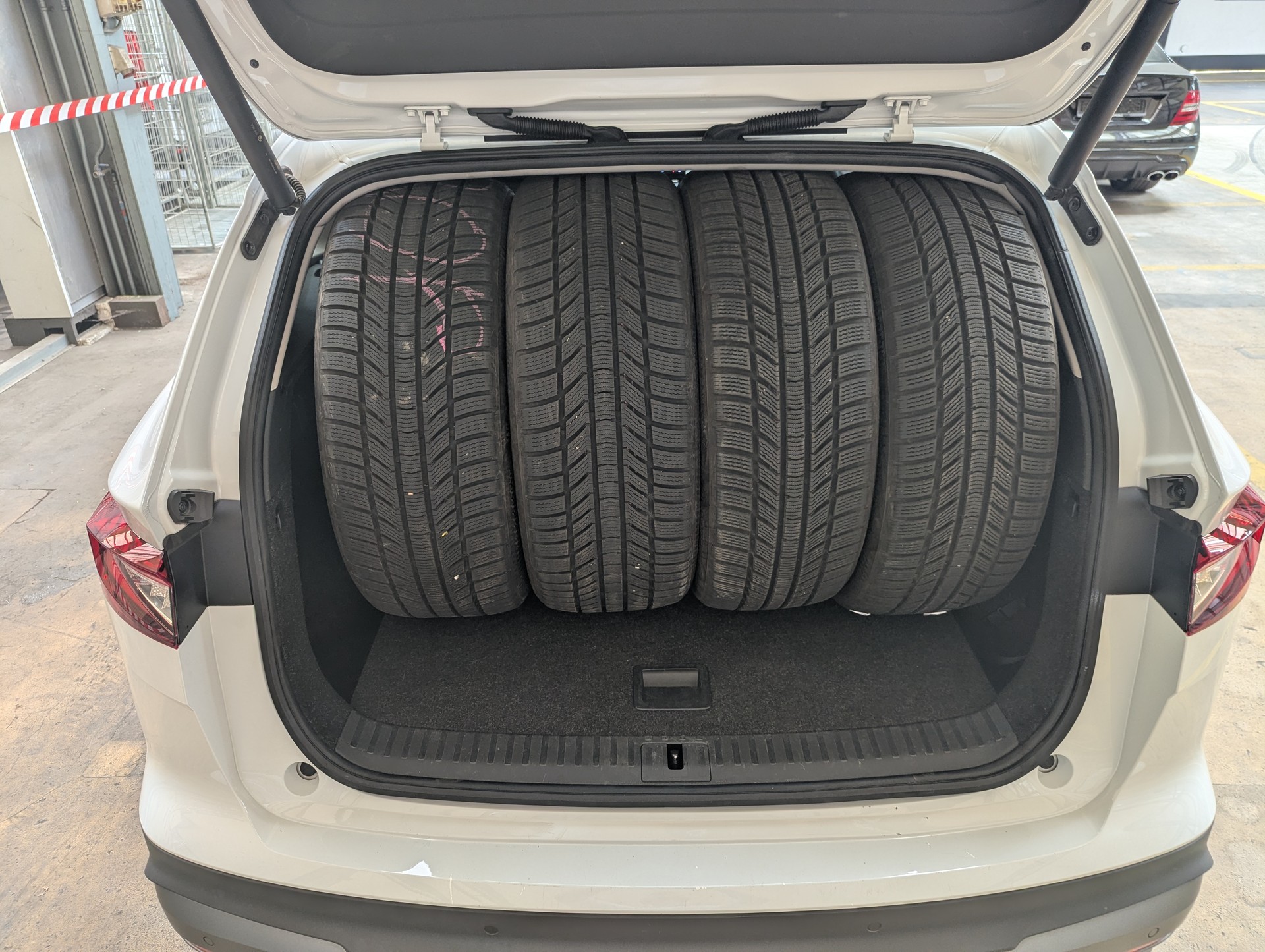 SKODA 80x-image-5