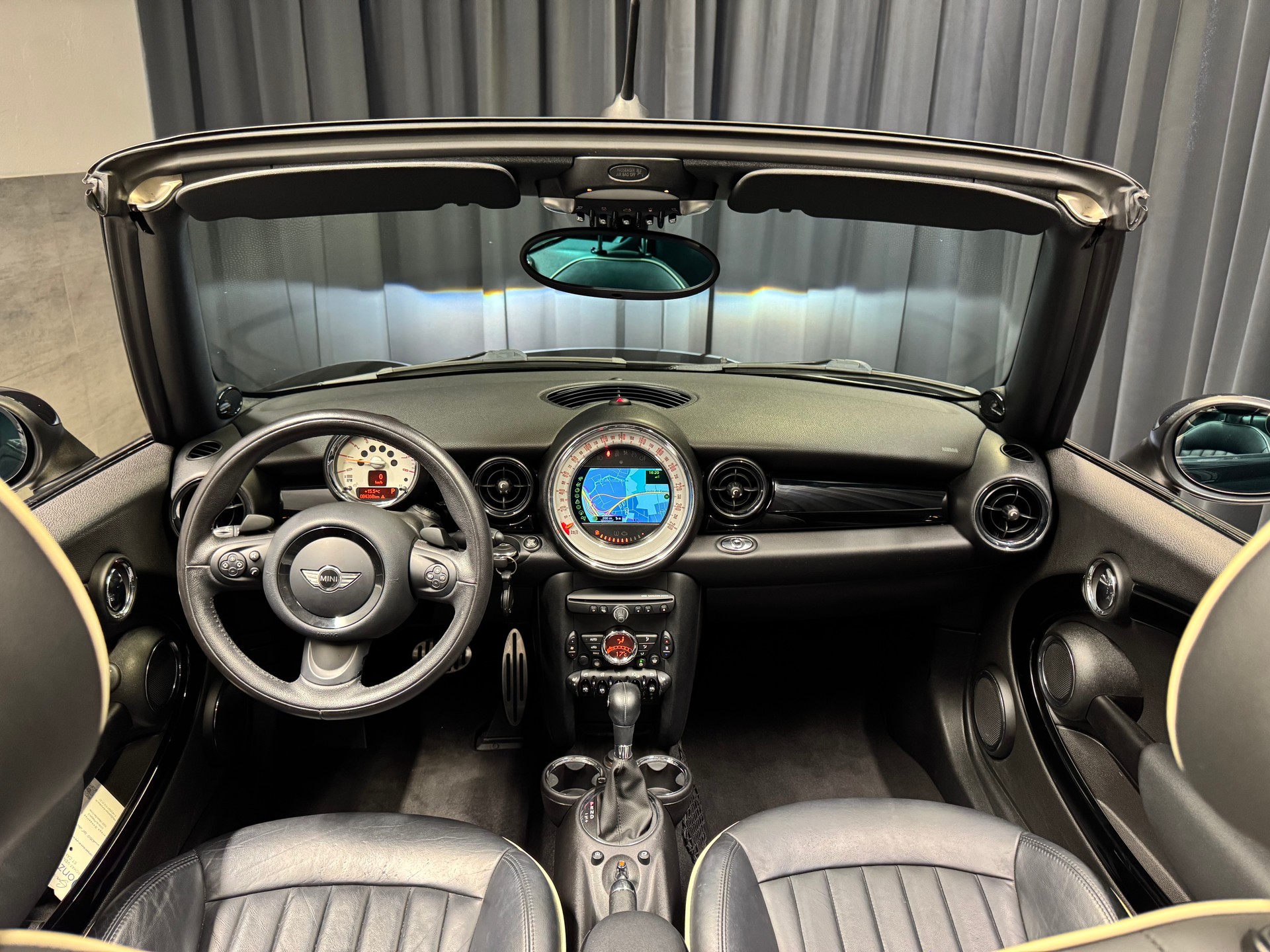 MINI Cooper S Cabriolet Steptronic (7)-image-7