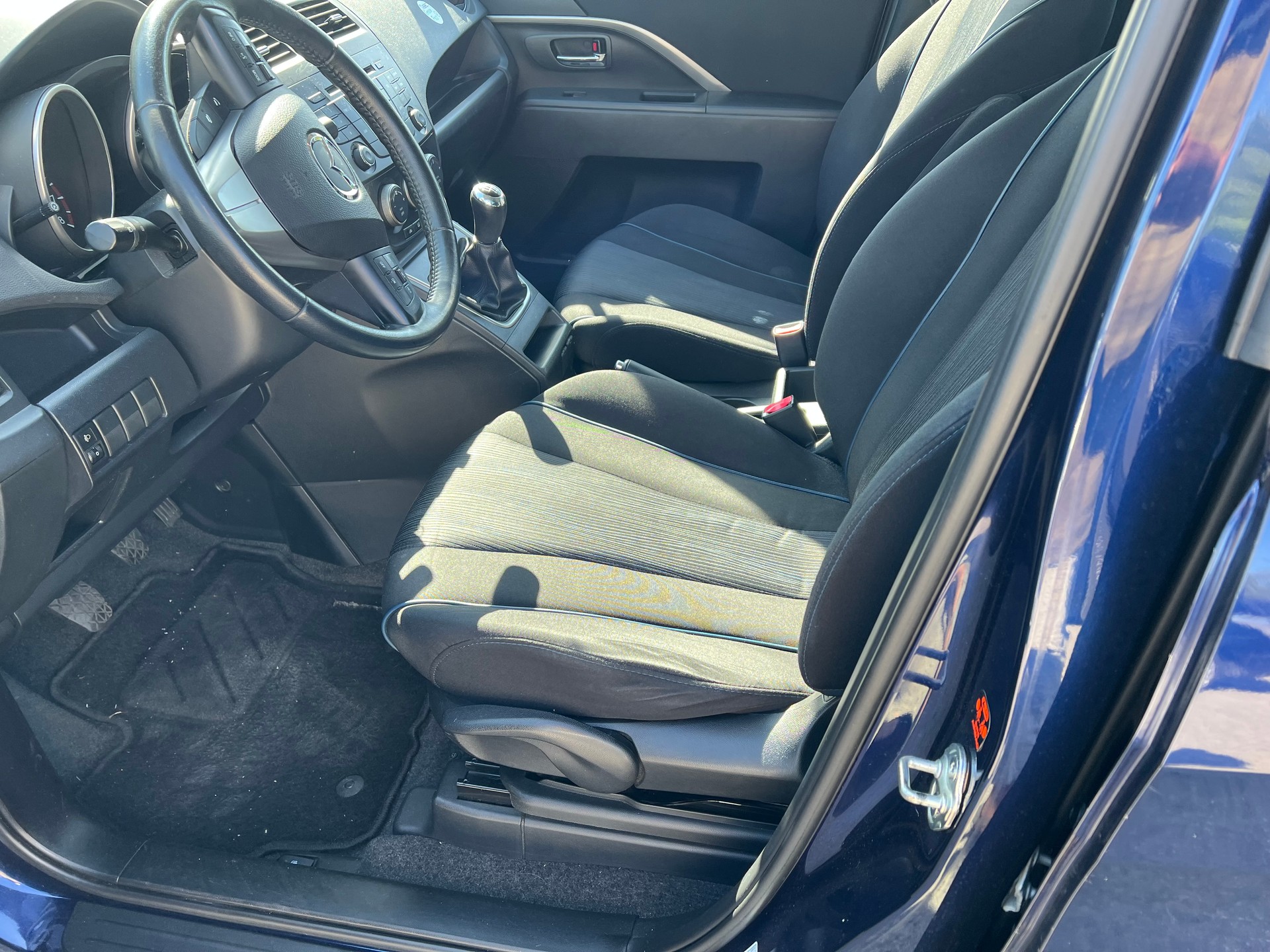 MAZDA 5 2.0 16V Sport-image-7