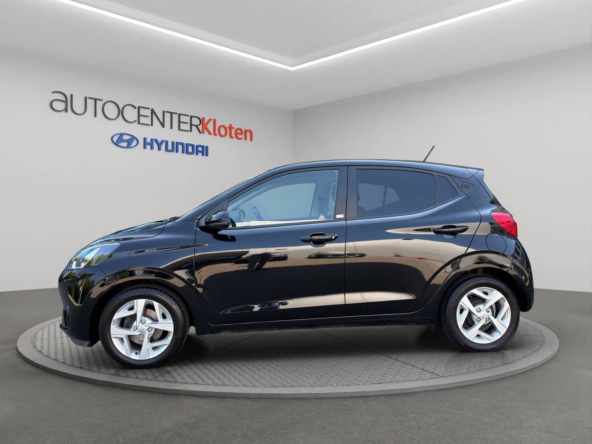 HYUNDAI i10 1.2 Amplia-image-2