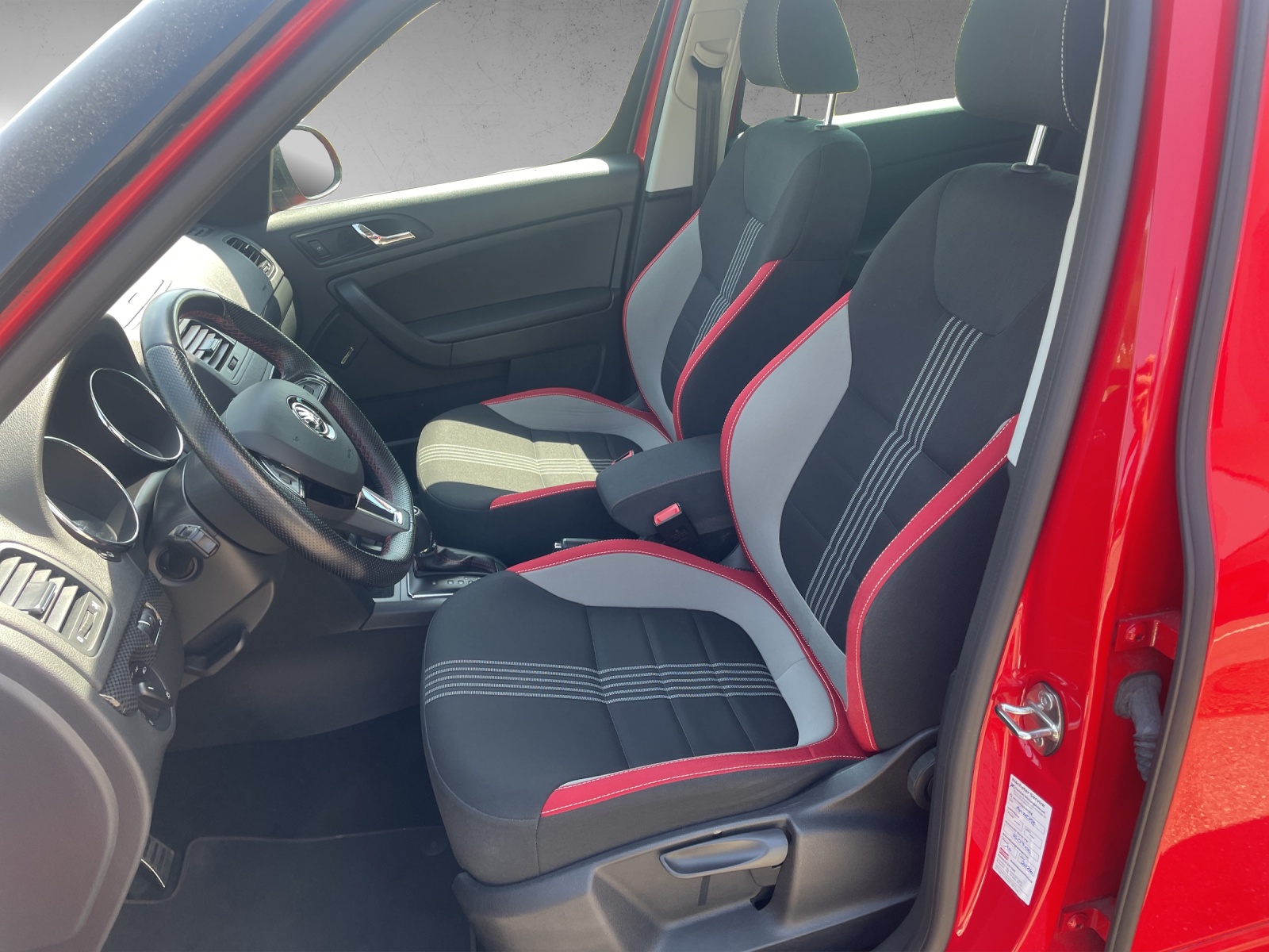 SKODA SKODA Yeti Monte Carlo-image-7