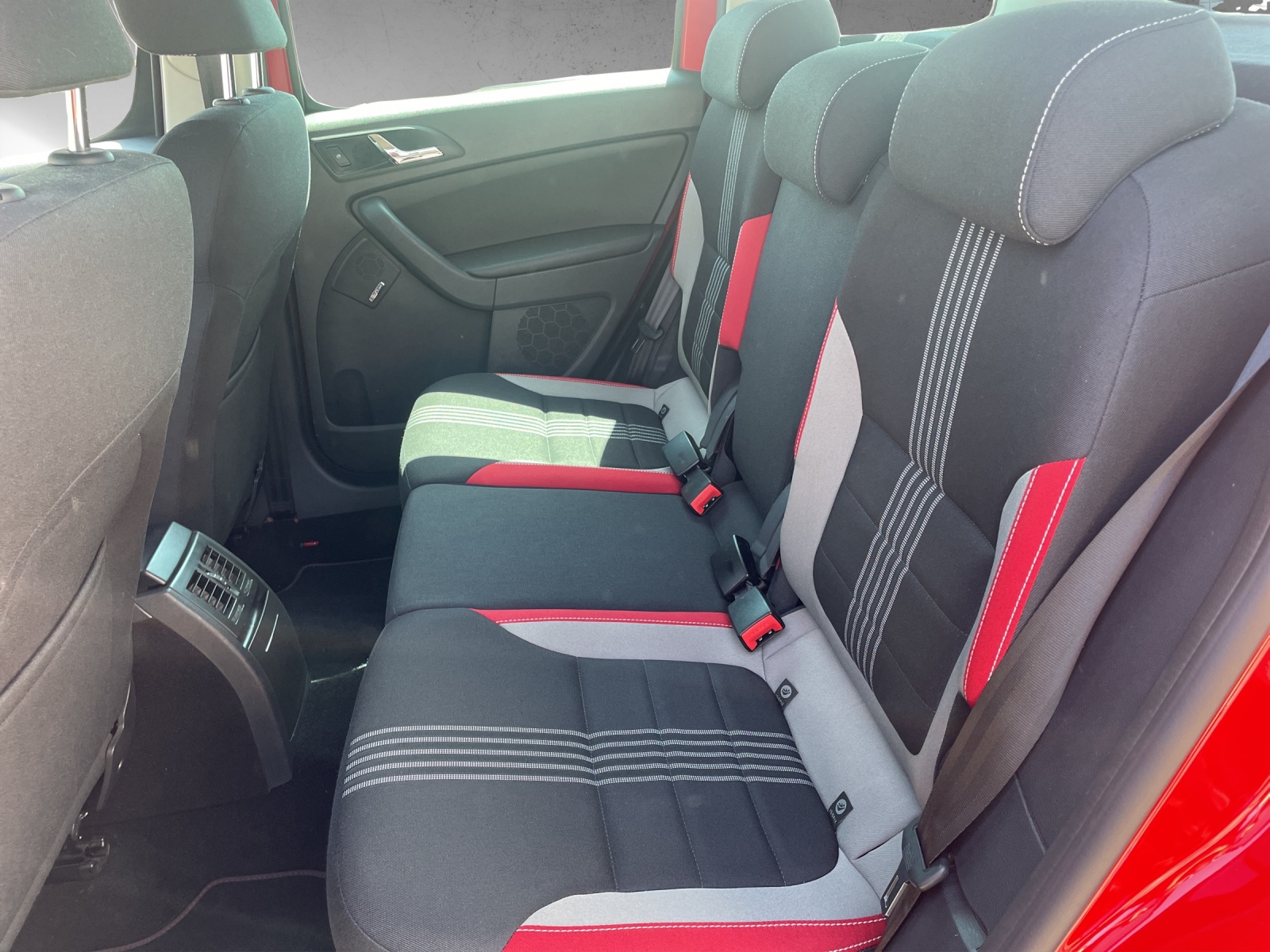 SKODA SKODA Yeti Monte Carlo-image-12