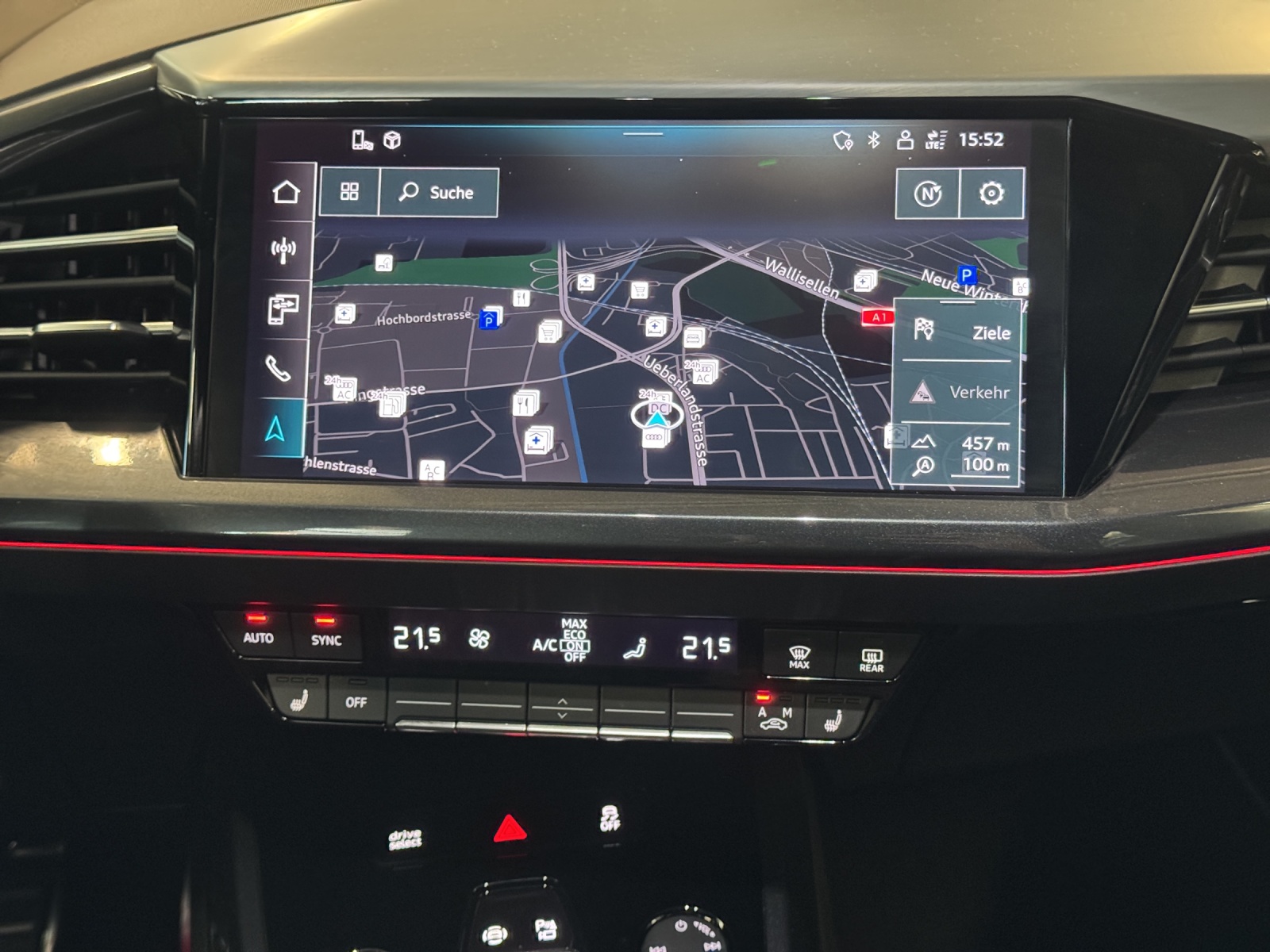 AUDI Q4 e-tron 50 quattro-image-11