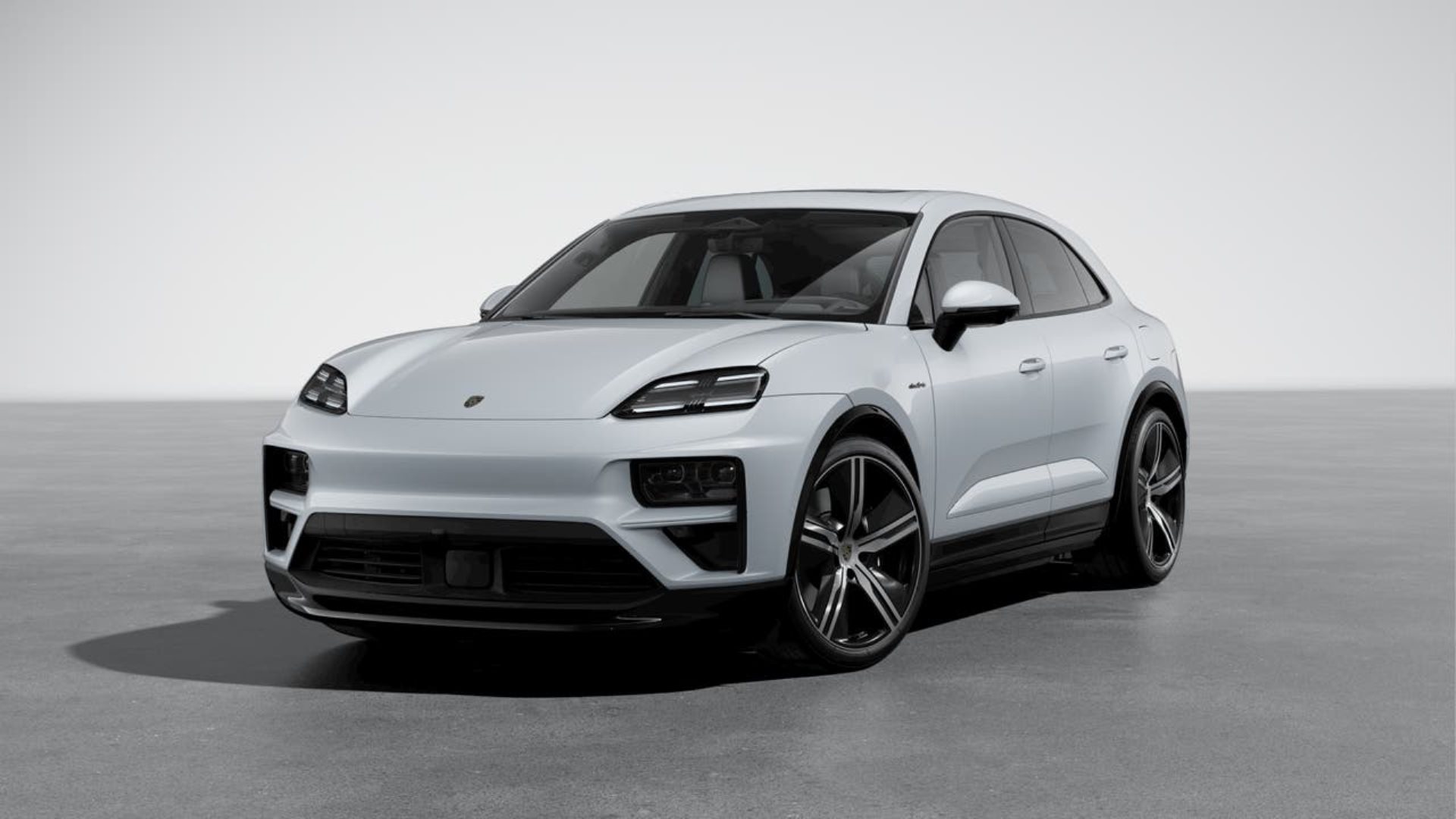 PORSCHE Macan Turbo-image-0