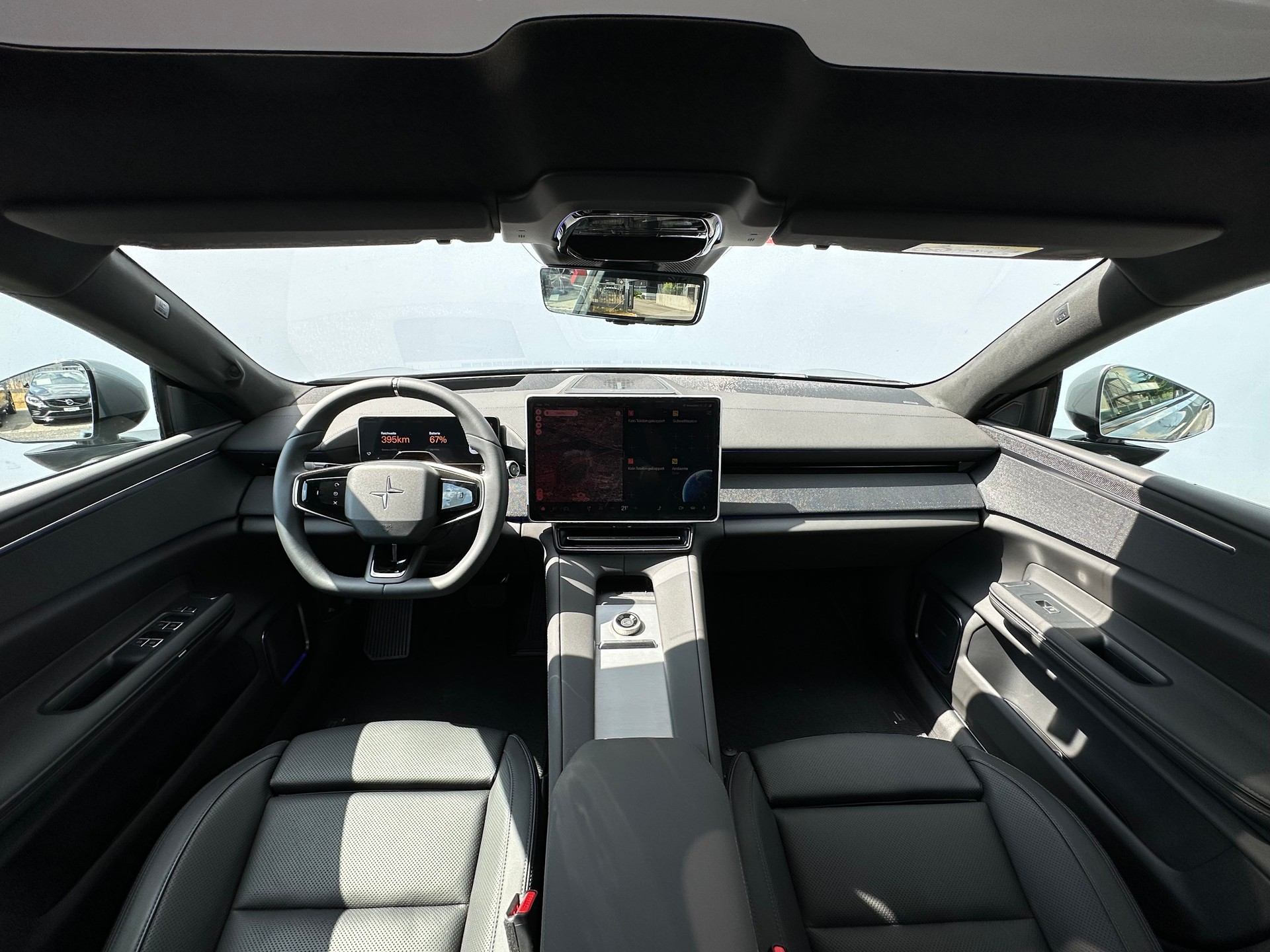 POLESTAR 4 Long Range Dual Motor-image-8