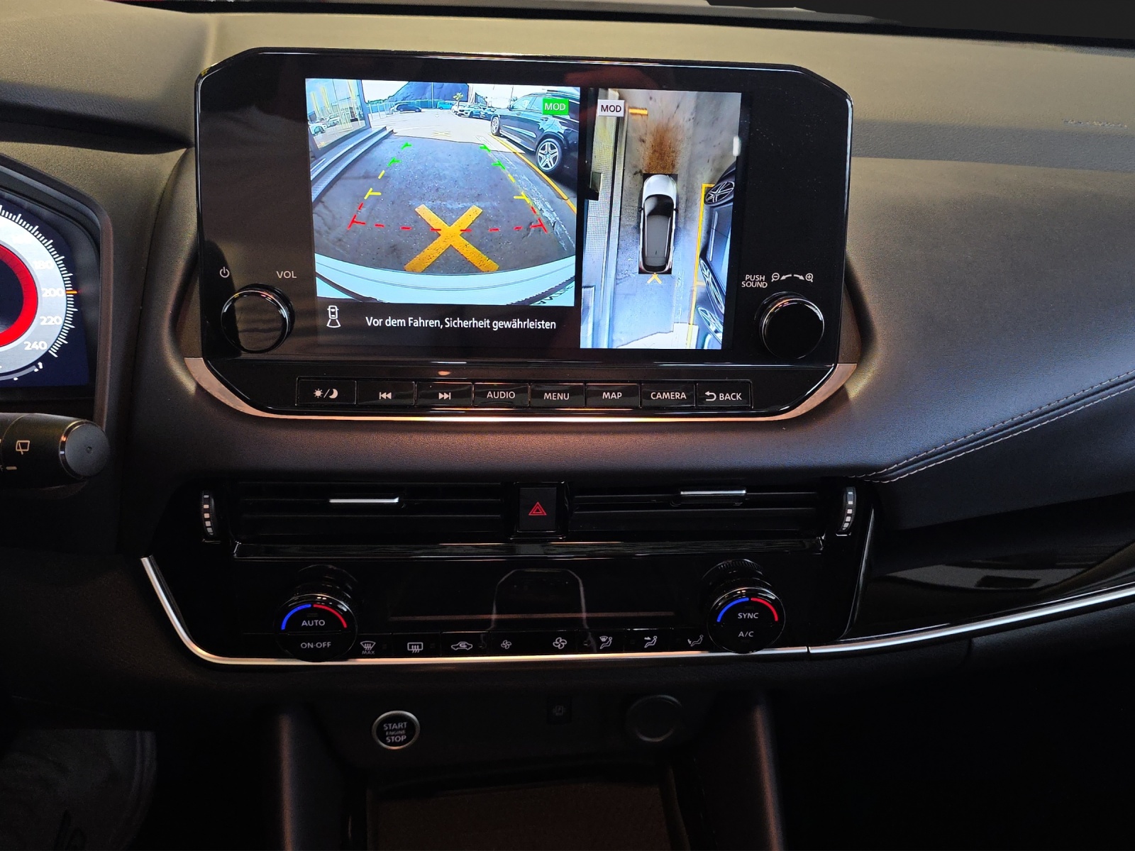 NISSAN Qashqai 1.3 DIG-T MHEV Tekna+ Xtronic-image-10