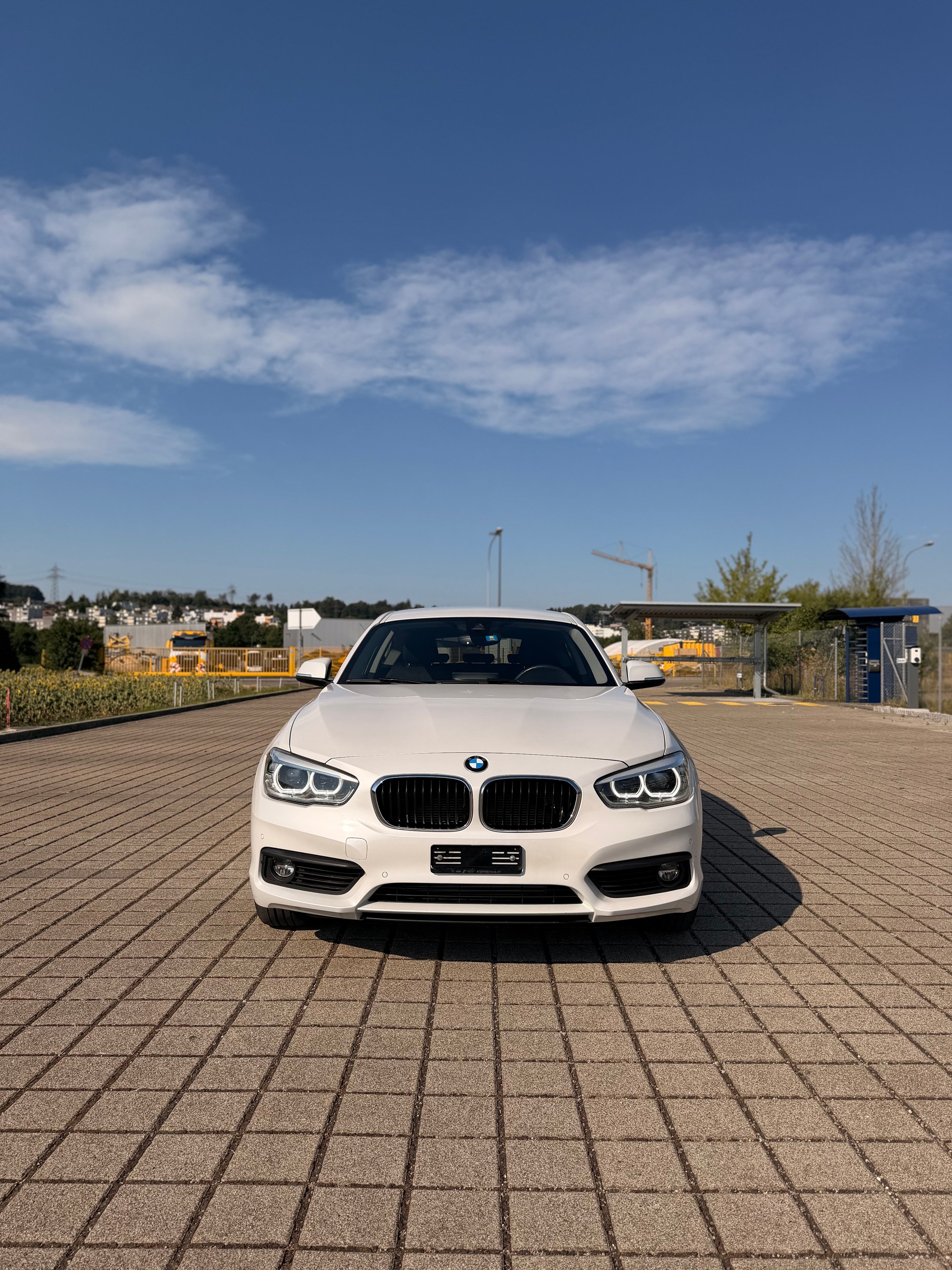 BMW 120d xDrive Steptronic-image-2