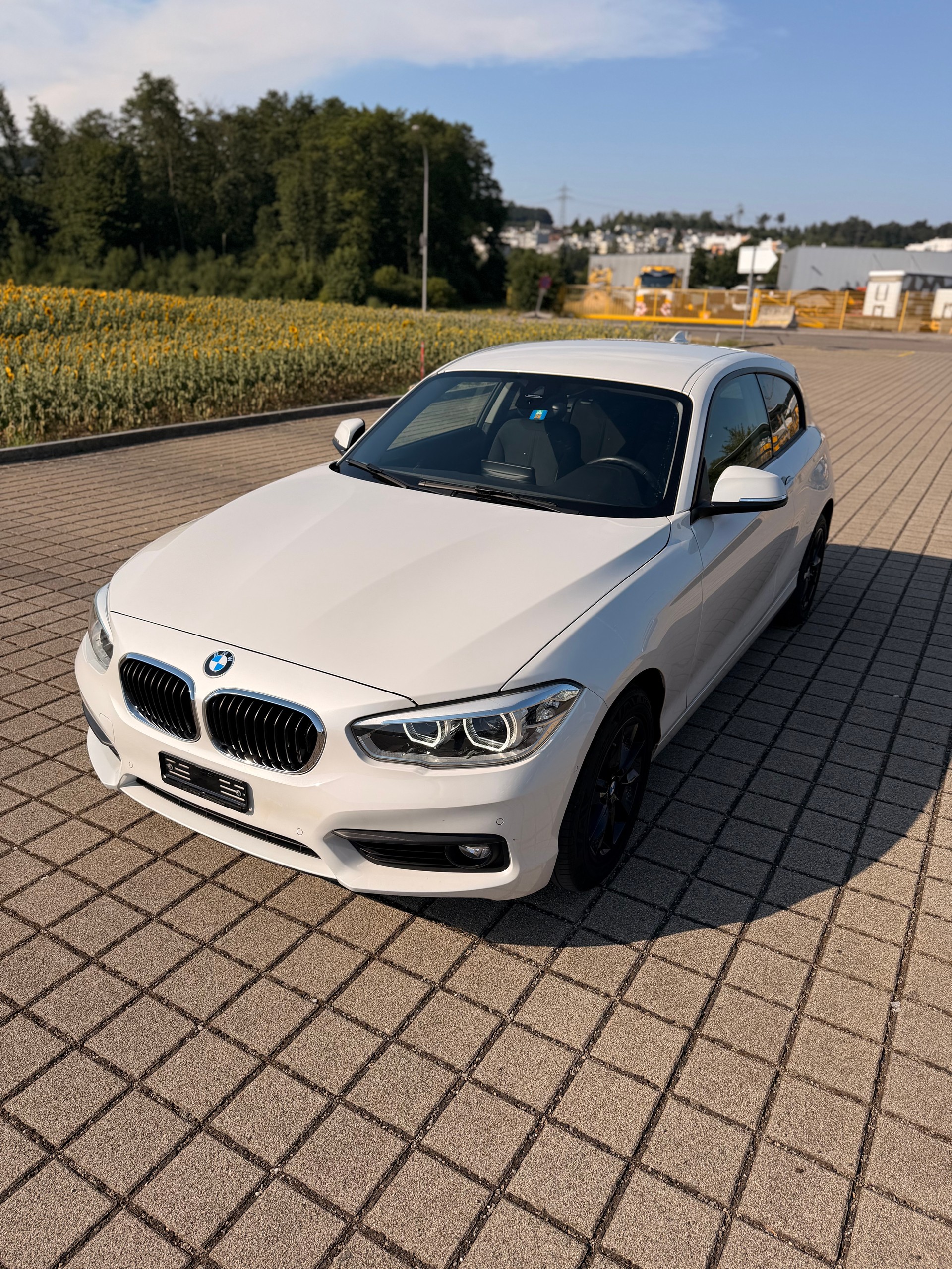 BMW 120d xDrive Steptronic-image-1