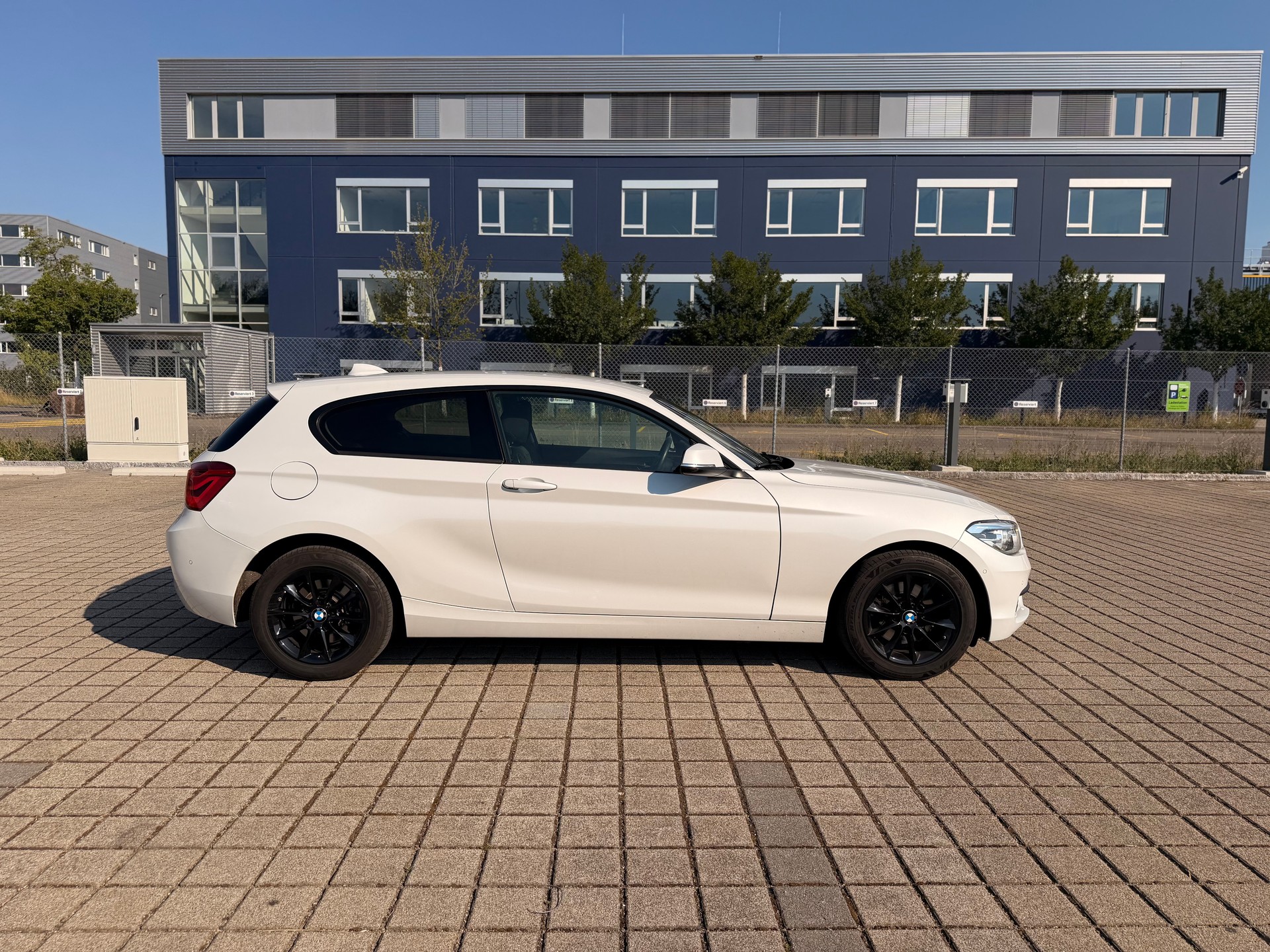BMW 120d xDrive Steptronic-image-6