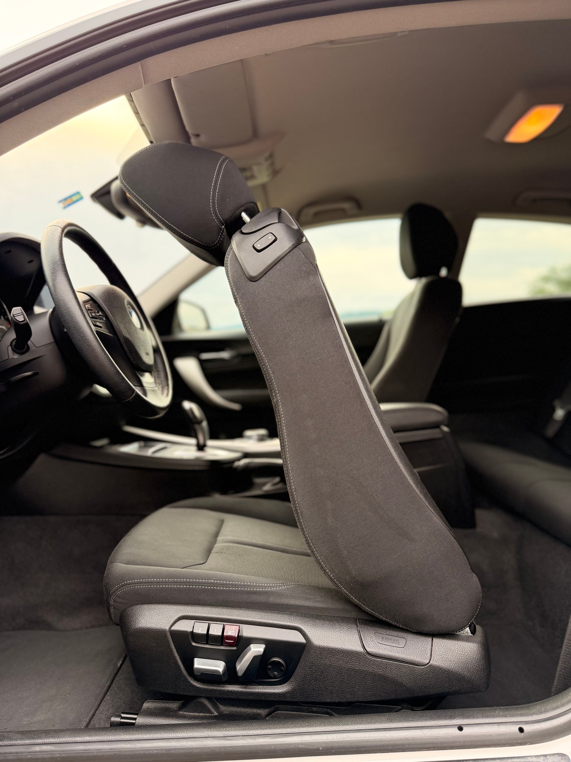 BMW 120d xDrive Steptronic-image-21