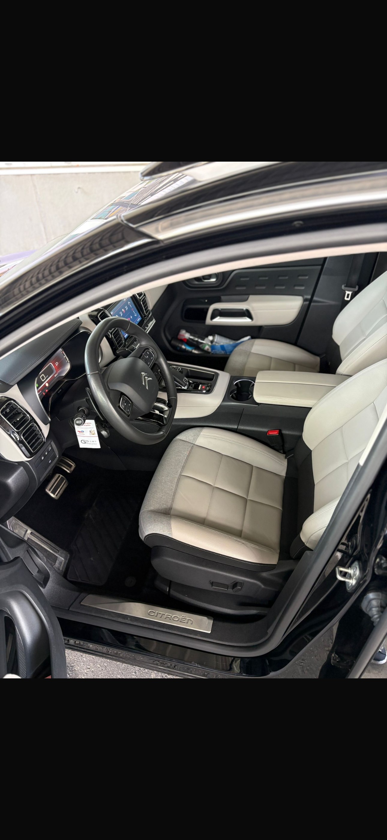 CITROEN C5 Aircross 2.0 BlueHD Shine EAT8-image-1