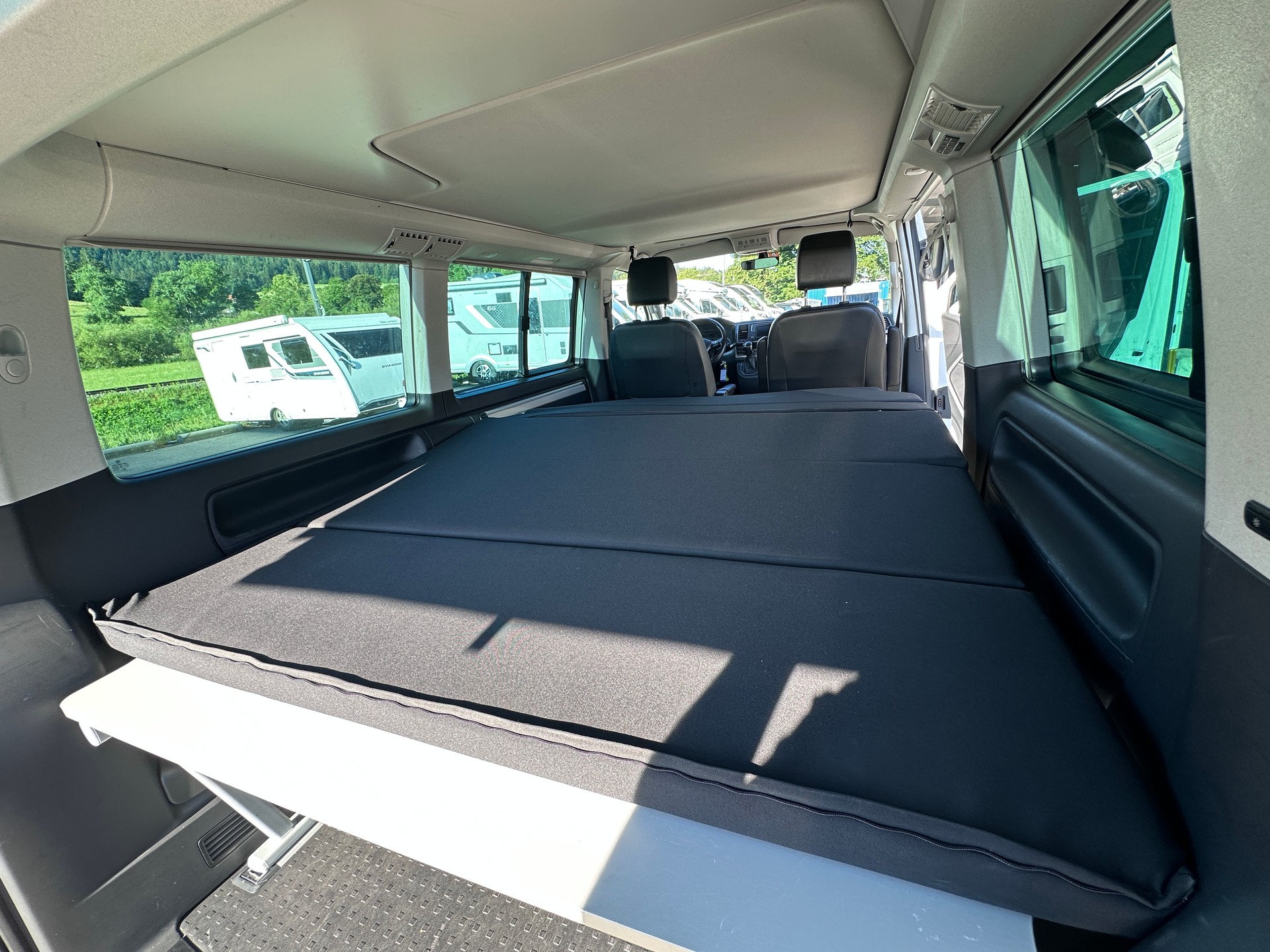 VW T6 California Beach TDI 4M-image-12