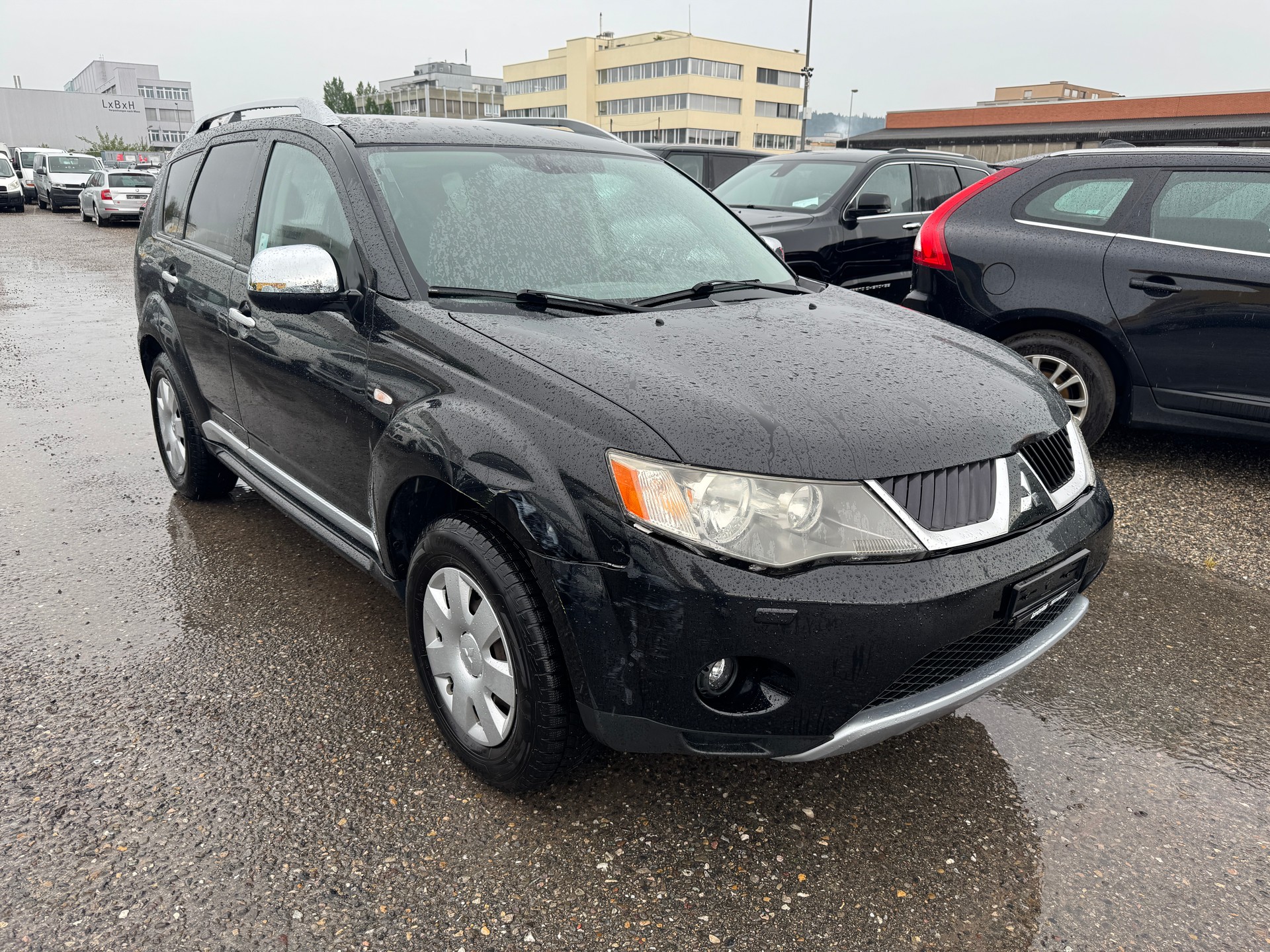MITSUBISHI Outlander 2.4 Invite 4WD CVT-image-2