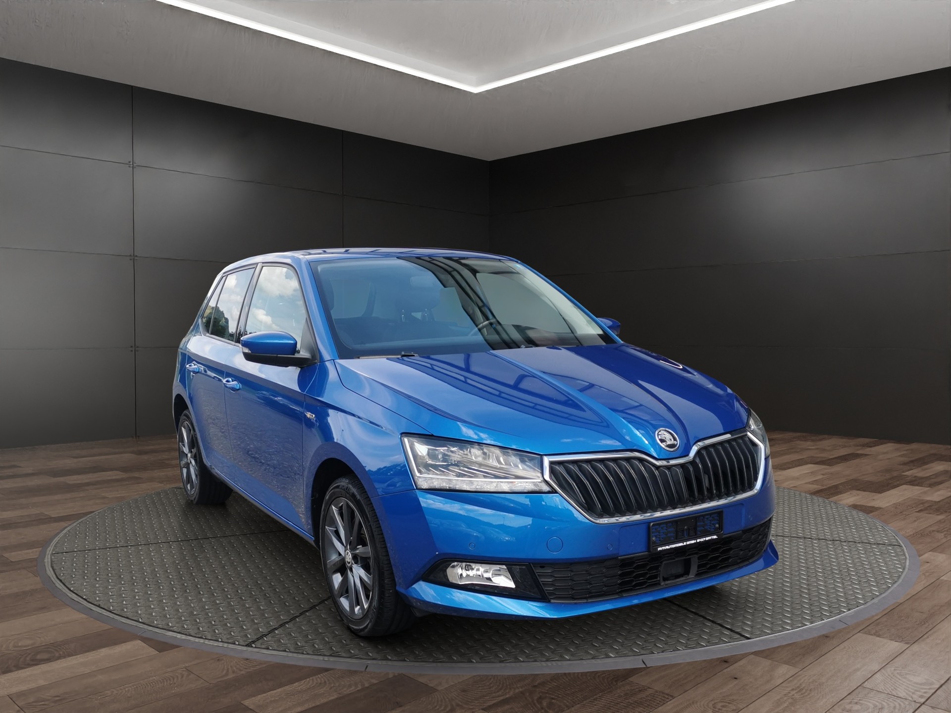SKODA Fabia 1.0 TSI Ambition-image-0