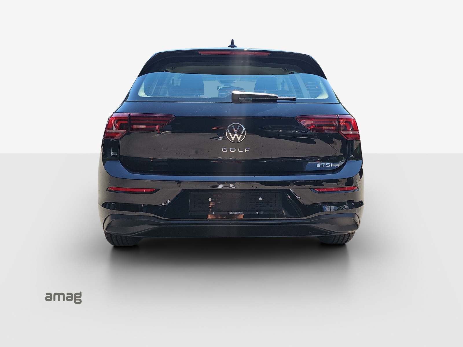 VW Golf 1.5 e TSI mHEV Life DSG-showroom-element-3