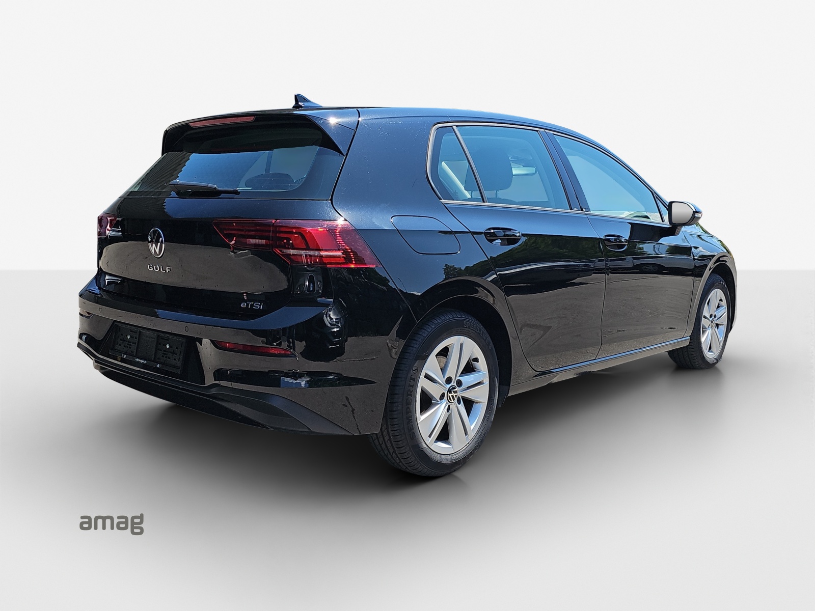 VW Golf 1.5 e TSI mHEV Life DSG-image-4