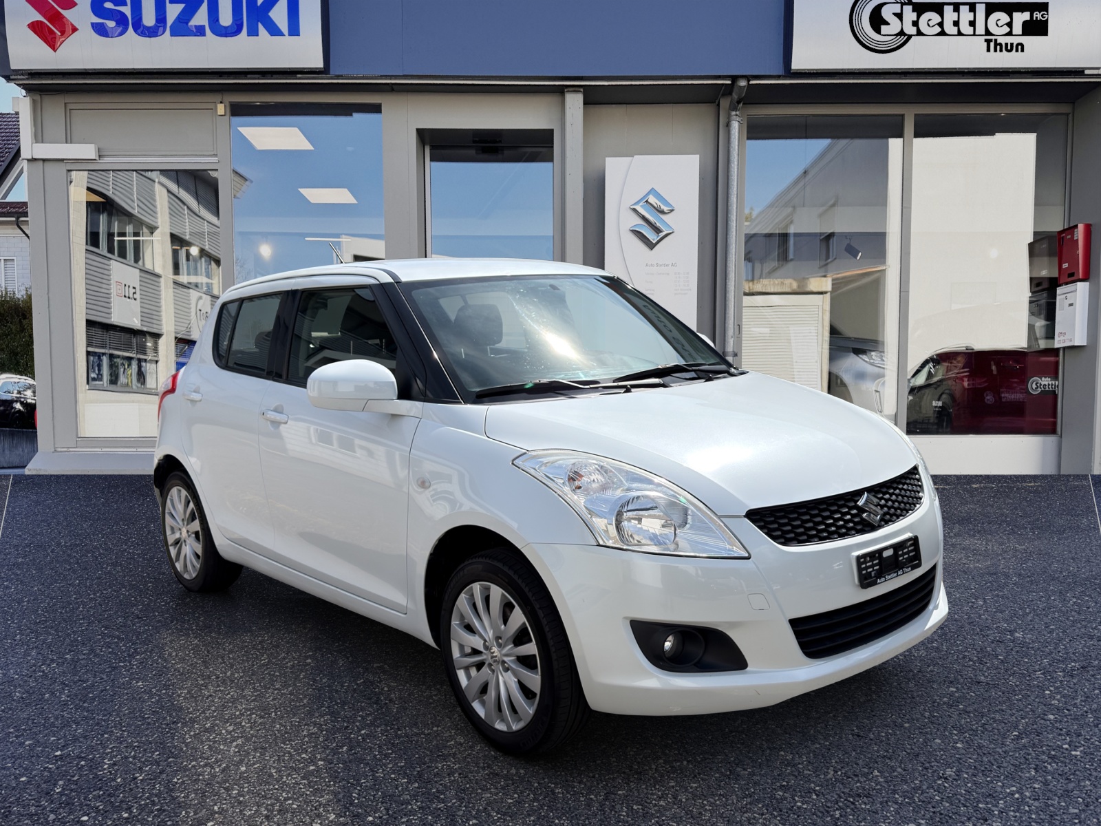 SUZUKI Swift 1.2i 16V GL Top 4x4-image-7