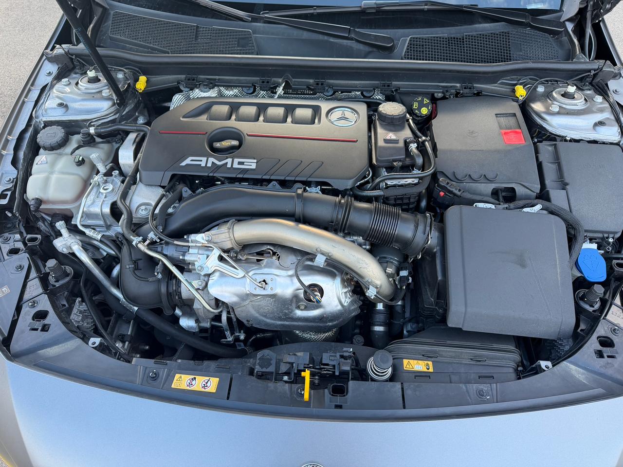 MERCEDES-BENZ A 35 AMG 4MATIC-image-8