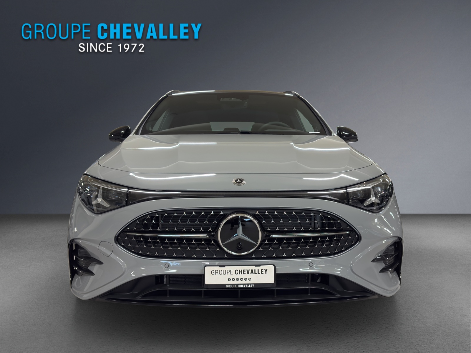 MERCEDES-BENZ CLA 220 4M Shooting Brake-showroom-element-3