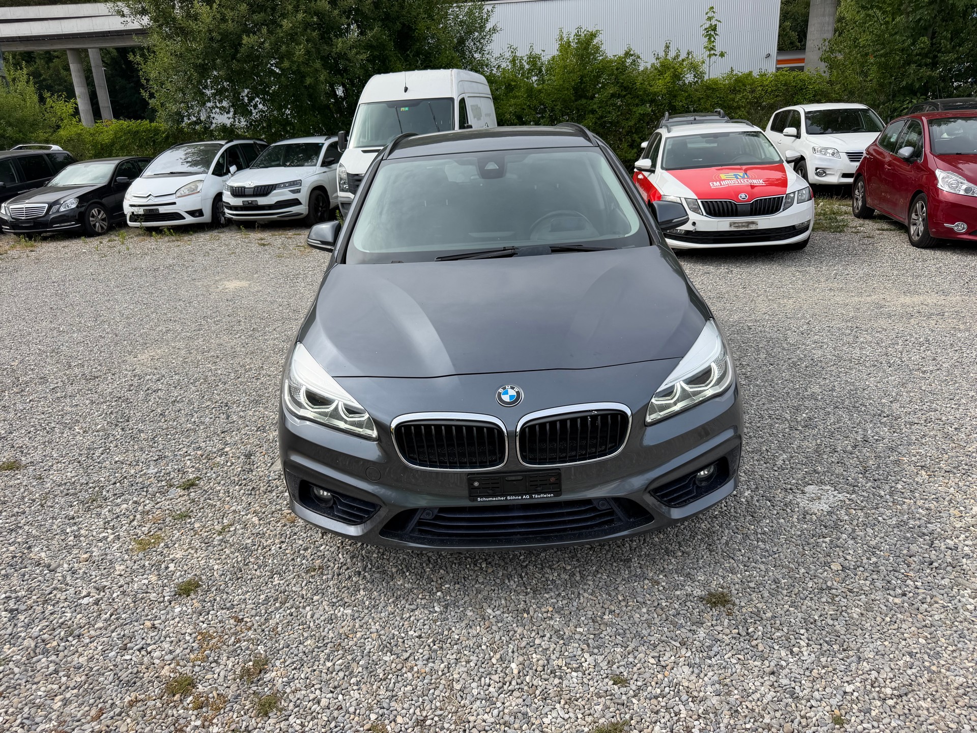 BMW 220d Active Tourer Luxury Line Steptronic-image-0