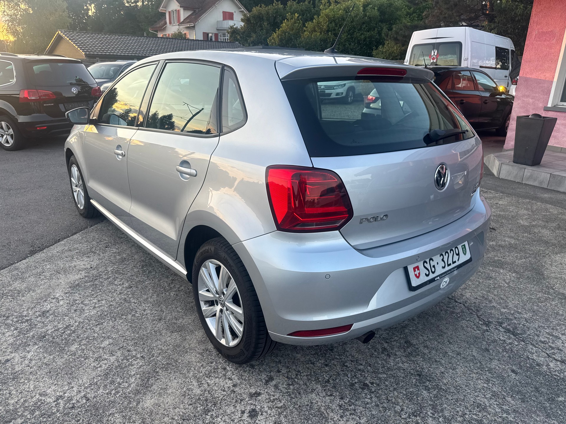 VW Polo 1.2 TSI BMT Allstar DSG-image-3
