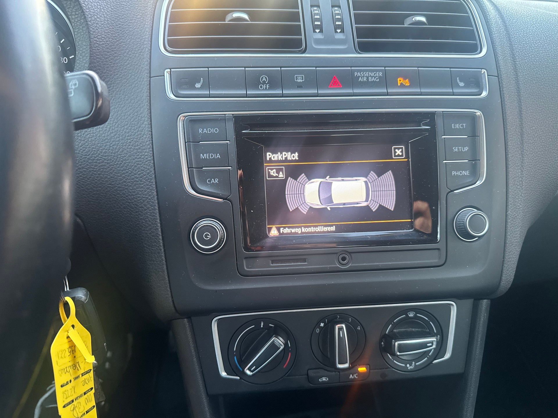 VW Polo 1.2 TSI BMT Allstar DSG-image-13
