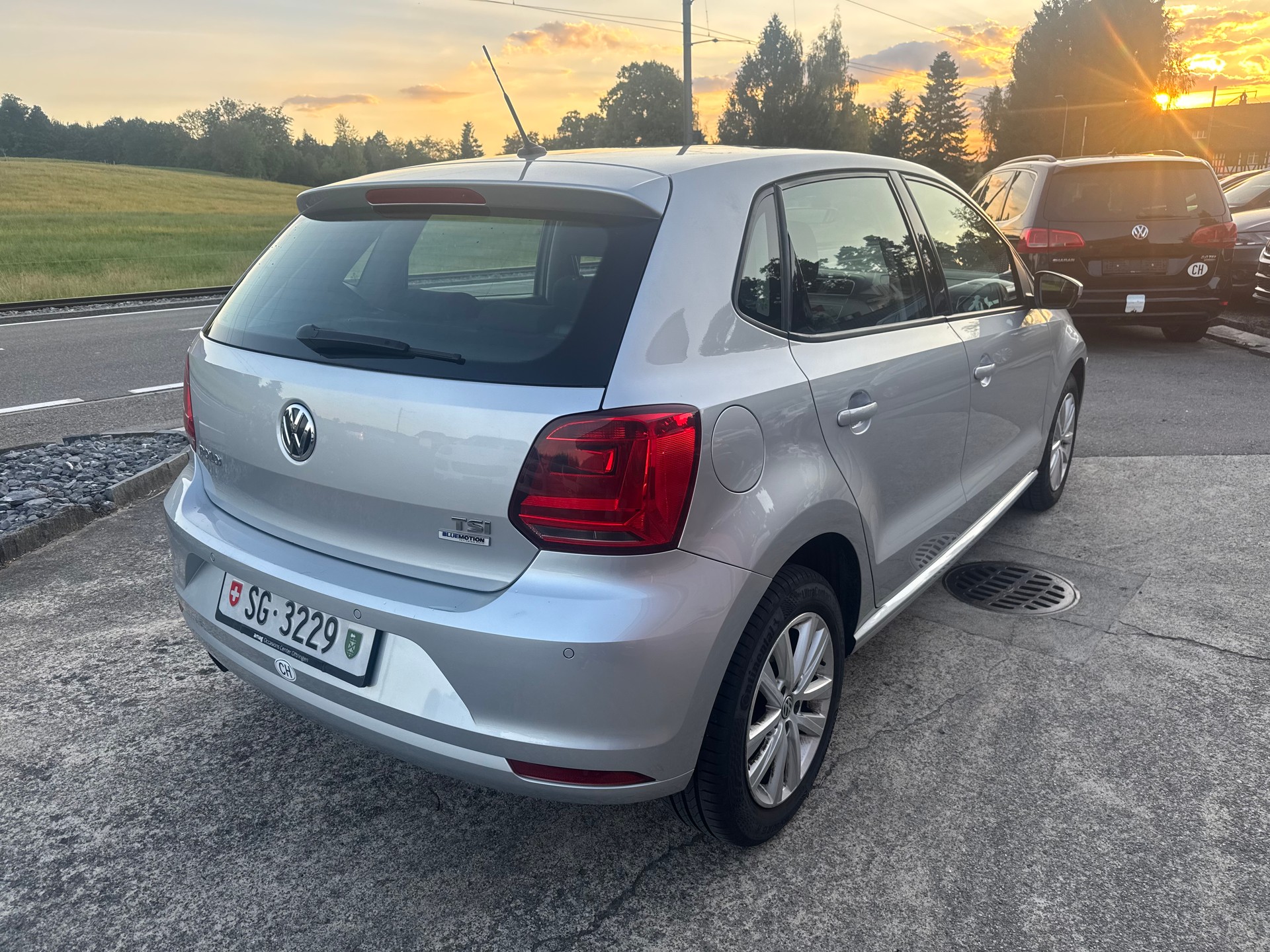 VW Polo 1.2 TSI BMT Allstar DSG-image-2