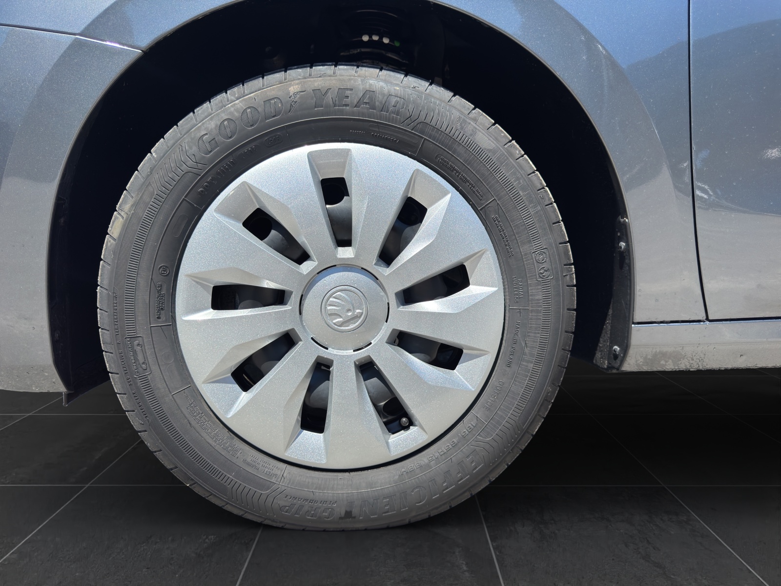 SKODA Fabia 1.0 TSI Essence-image-13