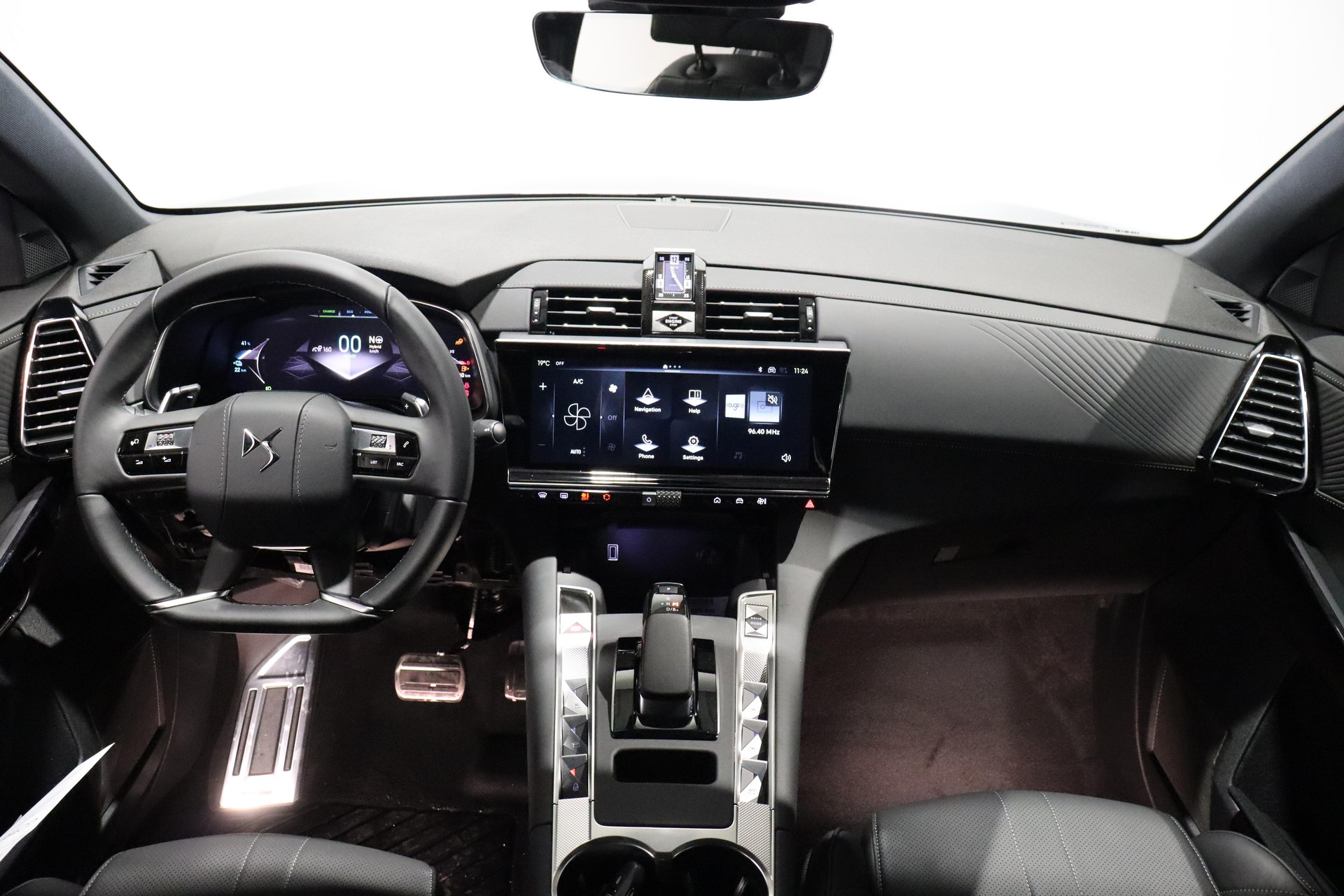 DS AUTOMOBILES 7 1.6 E-Tense Étoile 4x4-image-5