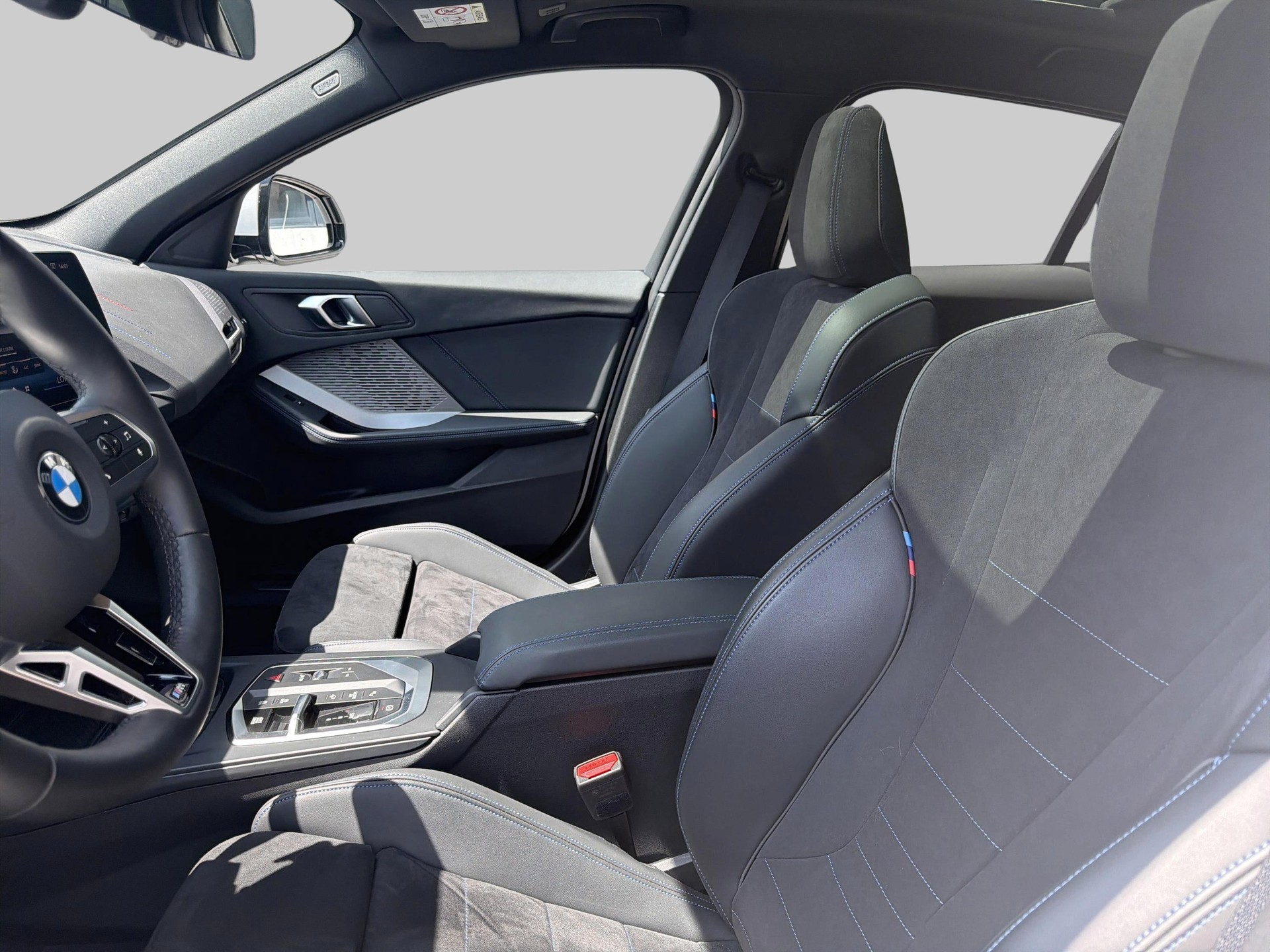 BMW 123 xDrive M Sport-image-9