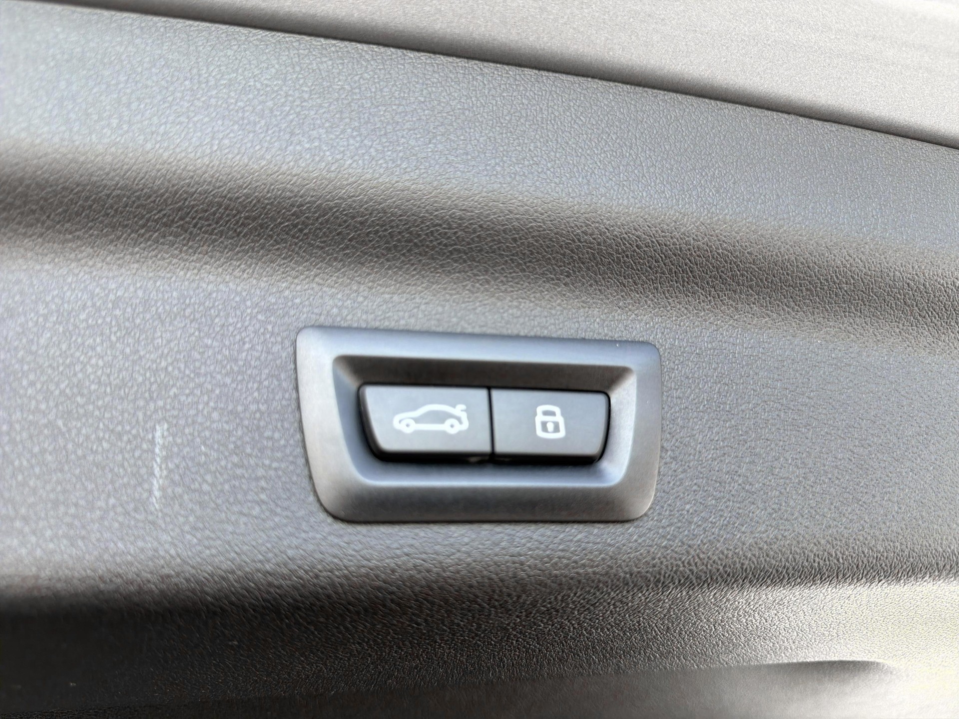 BMW X1 xDr 30e M Sport Pro-image-19