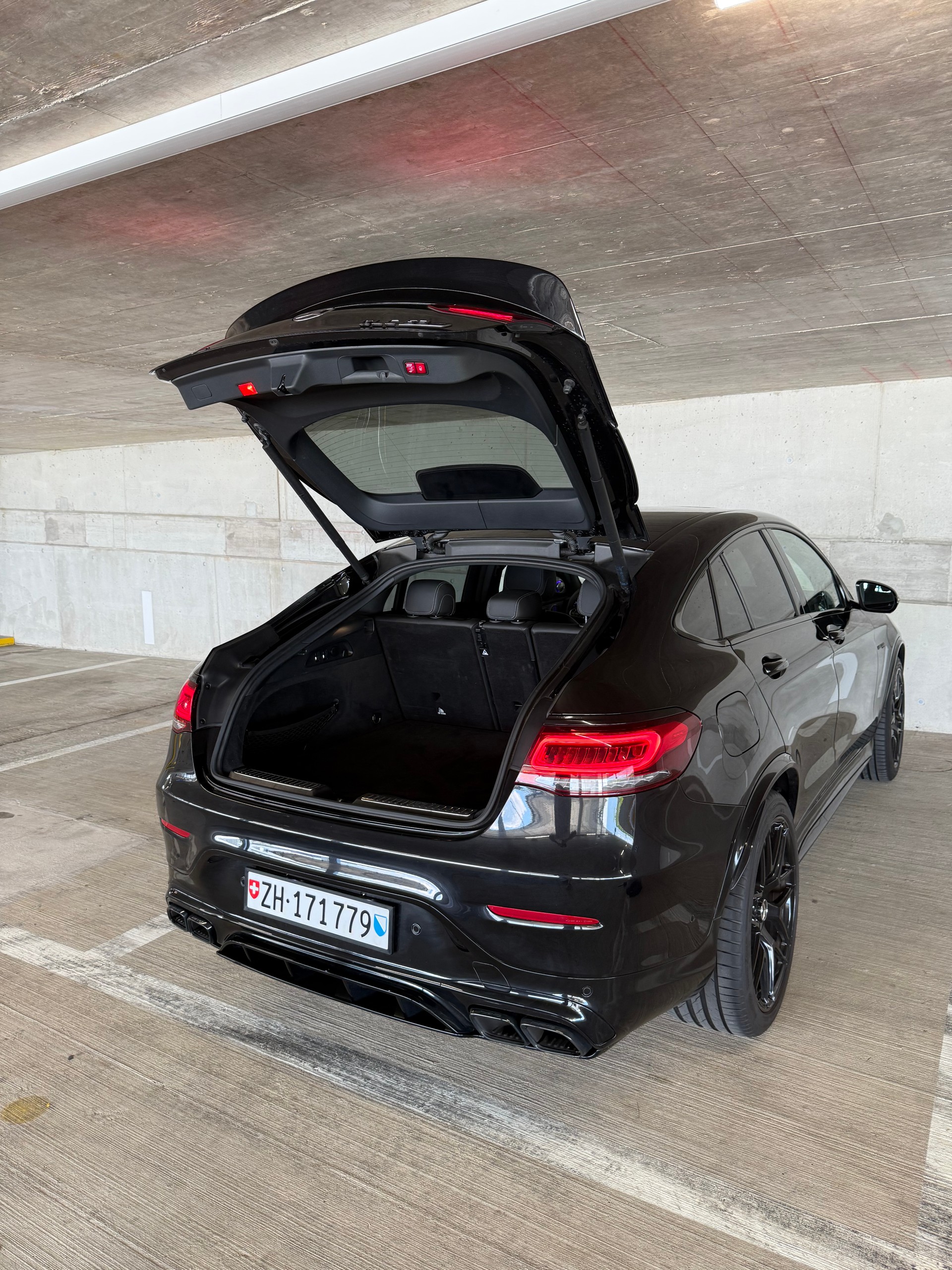 MERCEDES-BENZ GLC 63 S AMG 4m+ Coupé-image-8