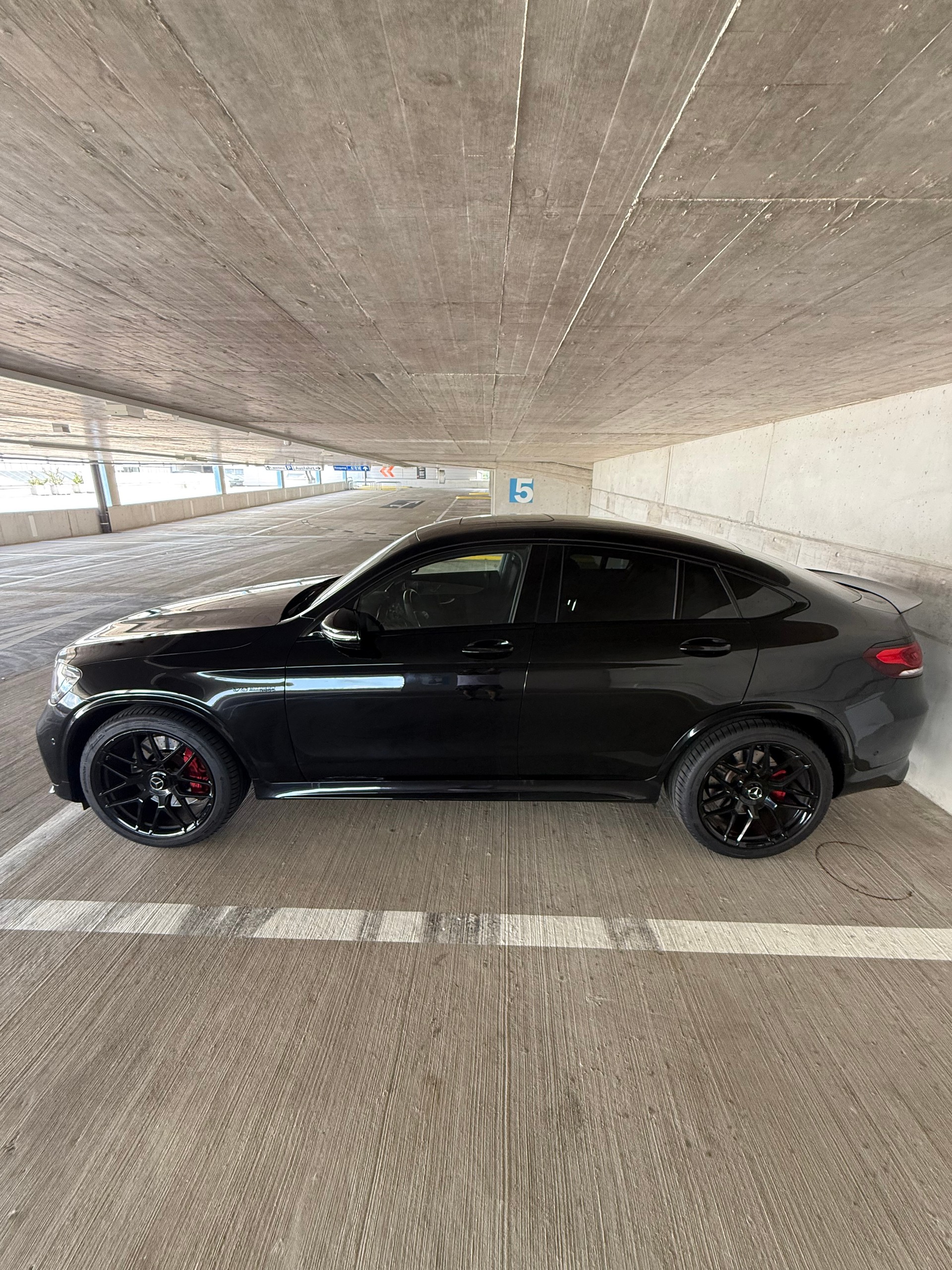 MERCEDES-BENZ GLC 63 S AMG 4m+ Coupé-image-2