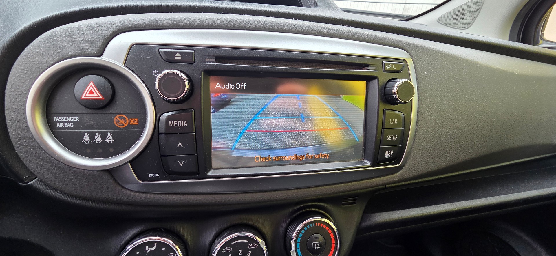 TOYOTA Yaris 1.4 D-4D Luna-image-7