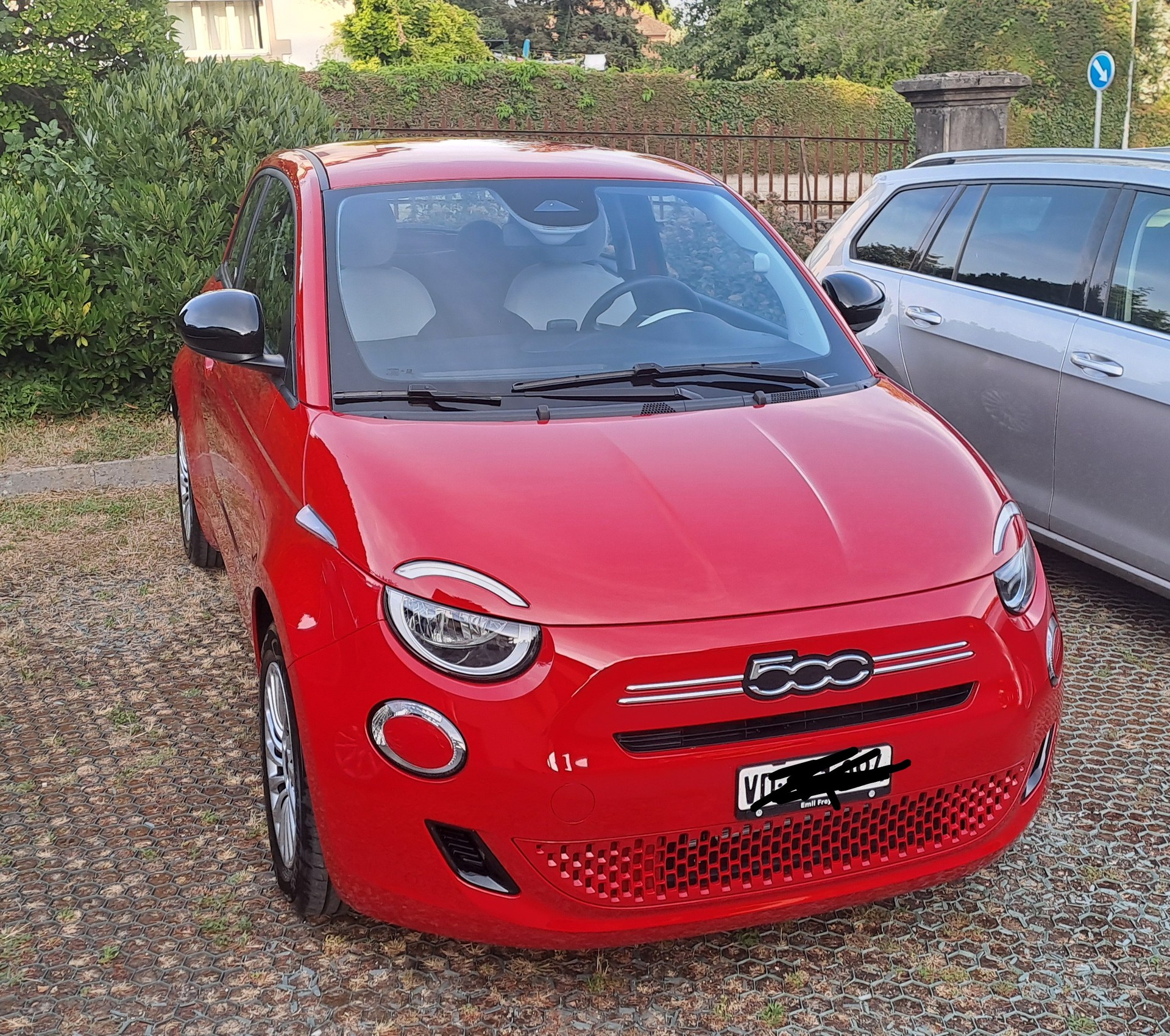 FIAT 1.0 Hybrid Pop-image-0