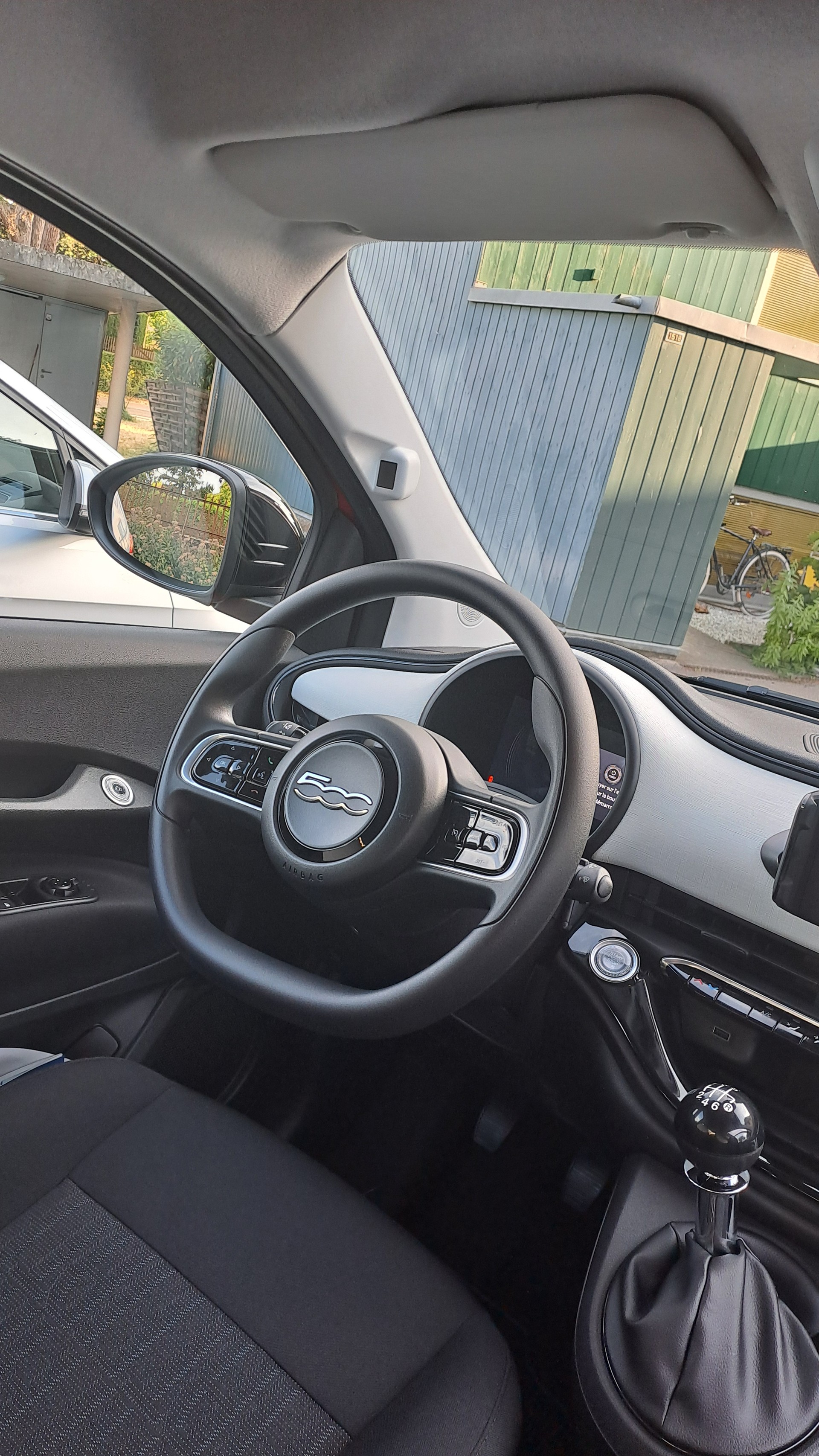 FIAT 1.0 Hybrid Pop-image-3