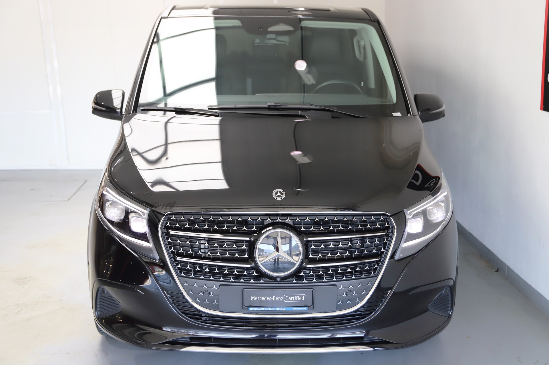 MERCEDES-BENZ V 250 d lang Avantgarde 4Matic G-Tronic-image-4