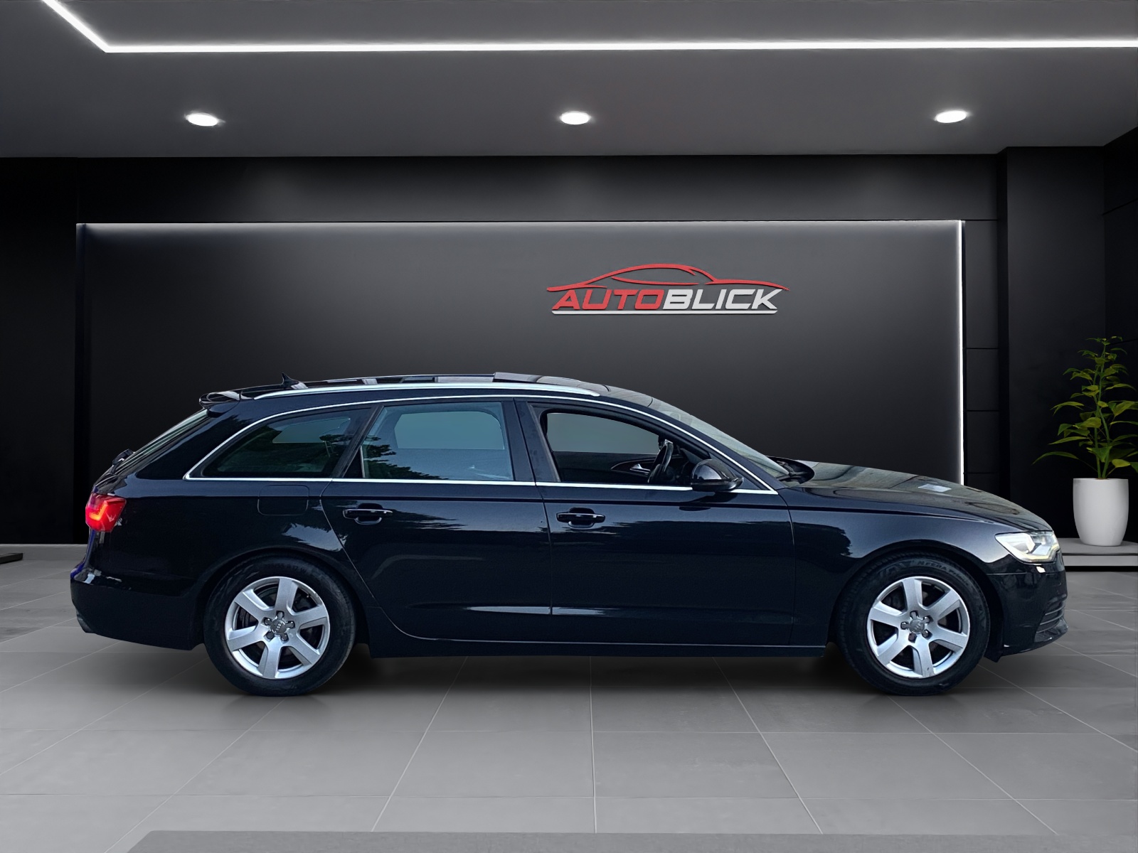 AUDI A6 Avant 2.8 FSI V6 quattro S-tronic-image-5