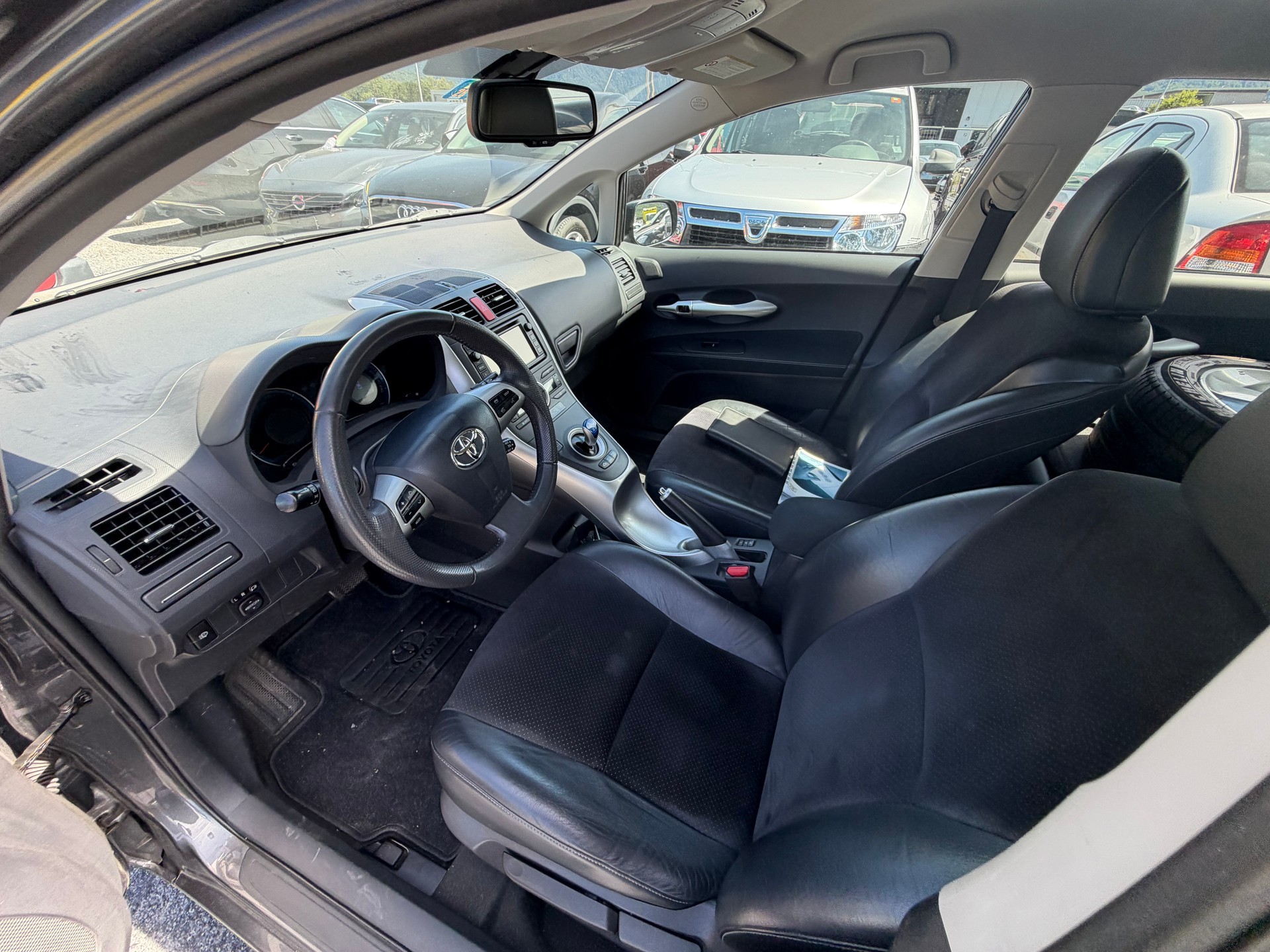 TOYOTA Auris 1.8 16V HSD Linea Sol Premium-image-7