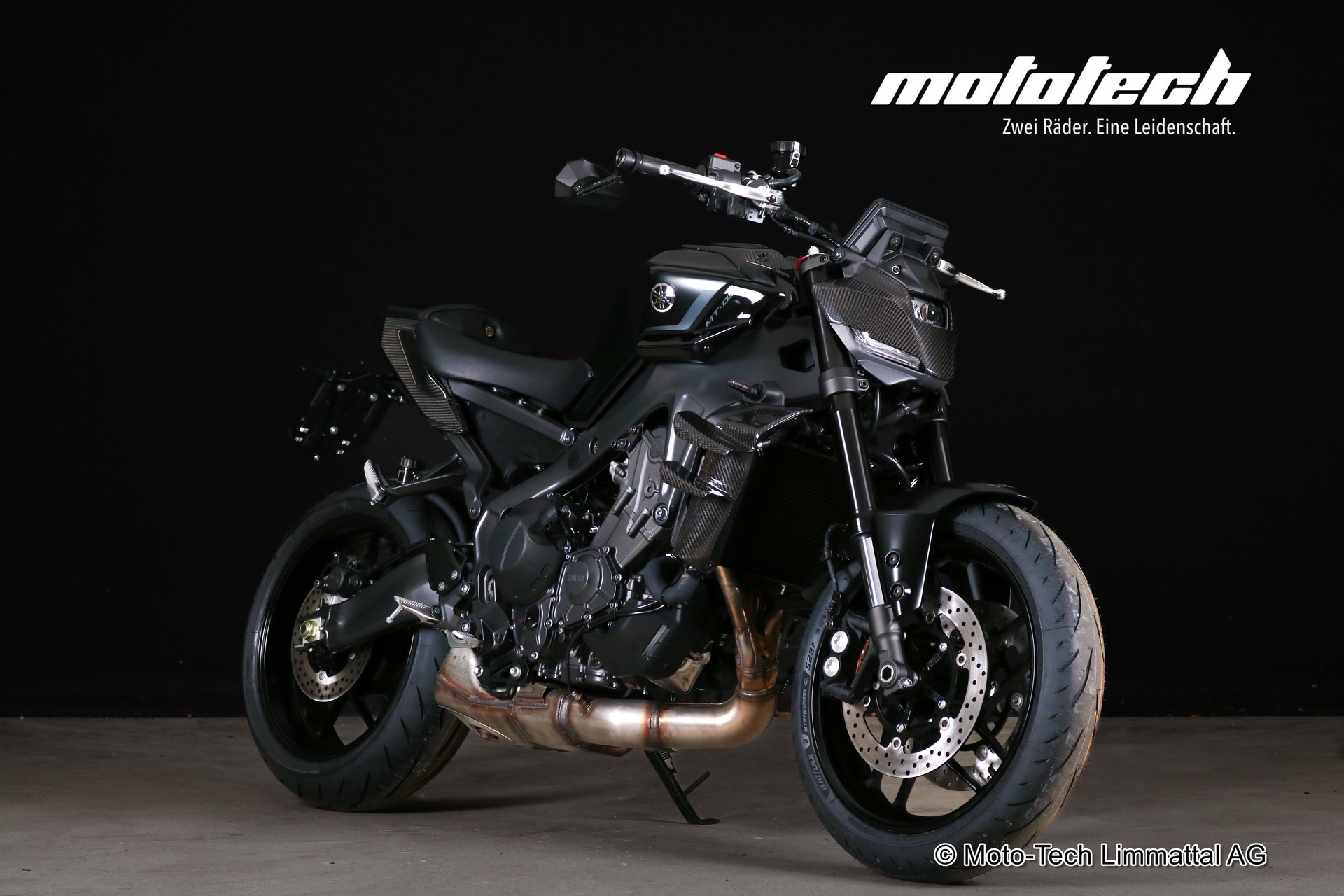 YAMAHA MT-09