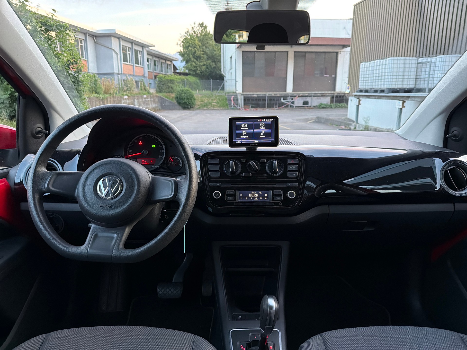 VW Up 1.0 cup up Automat-image-14