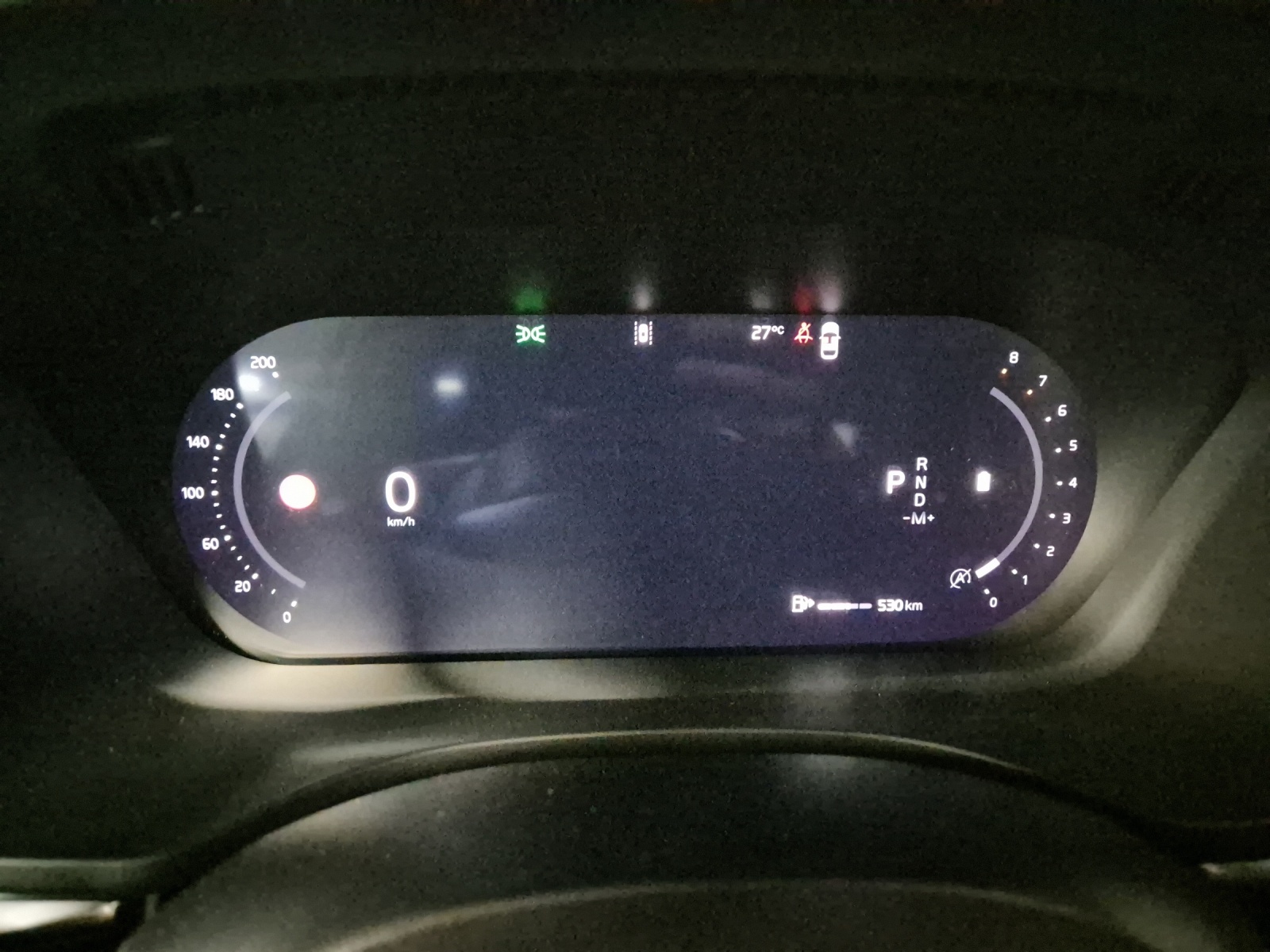 VOLVO XC60 2.0 B5 MH Black Edition AWD-image-18