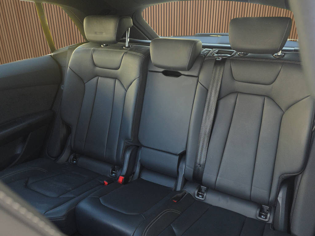 AUDI SQ8 4.0 V8 TDI quattro T-Tronic-image-17
