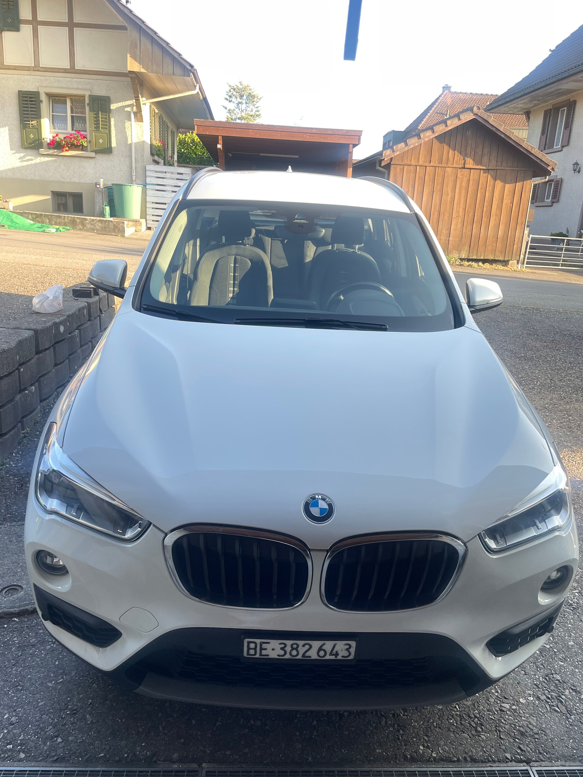 BMW 18i sDrive-image-0