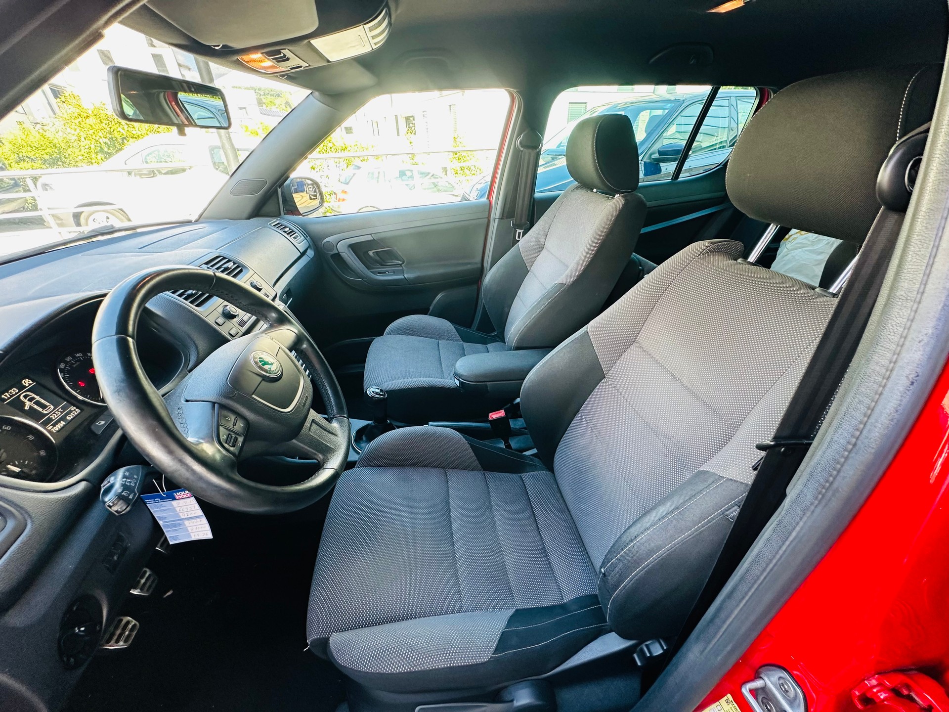 SKODA Fabia 1.2 TSI Monte Carlo-image-9