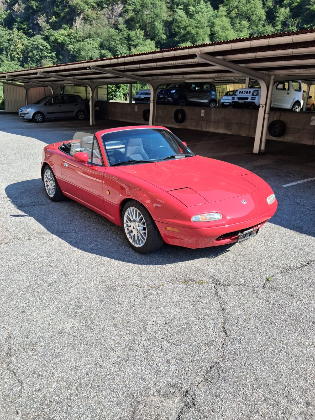 MAZDA MX-5-image-1